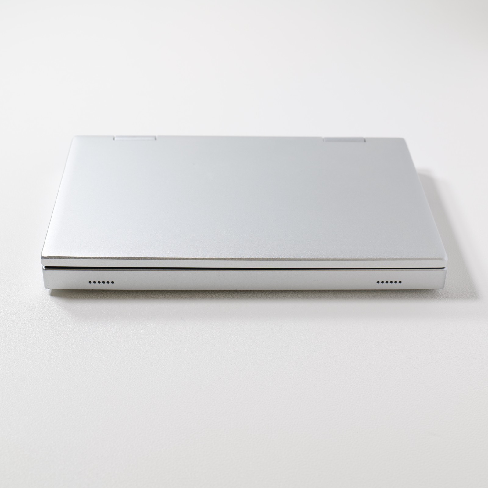 NANOTE P8 Ultra Compact PC UMPC-02-SR Silver [Tested/Working]
