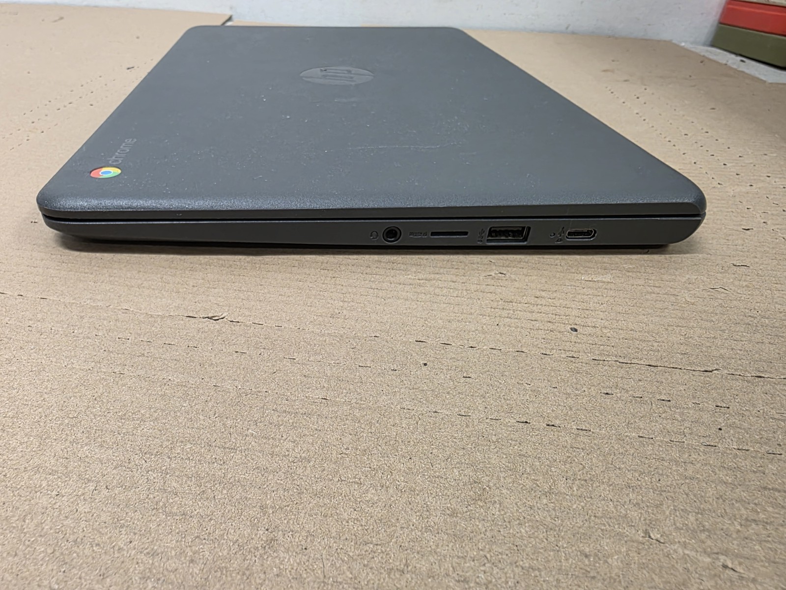 HP Chromebook 14 G5 Laptop TPN-Q204
