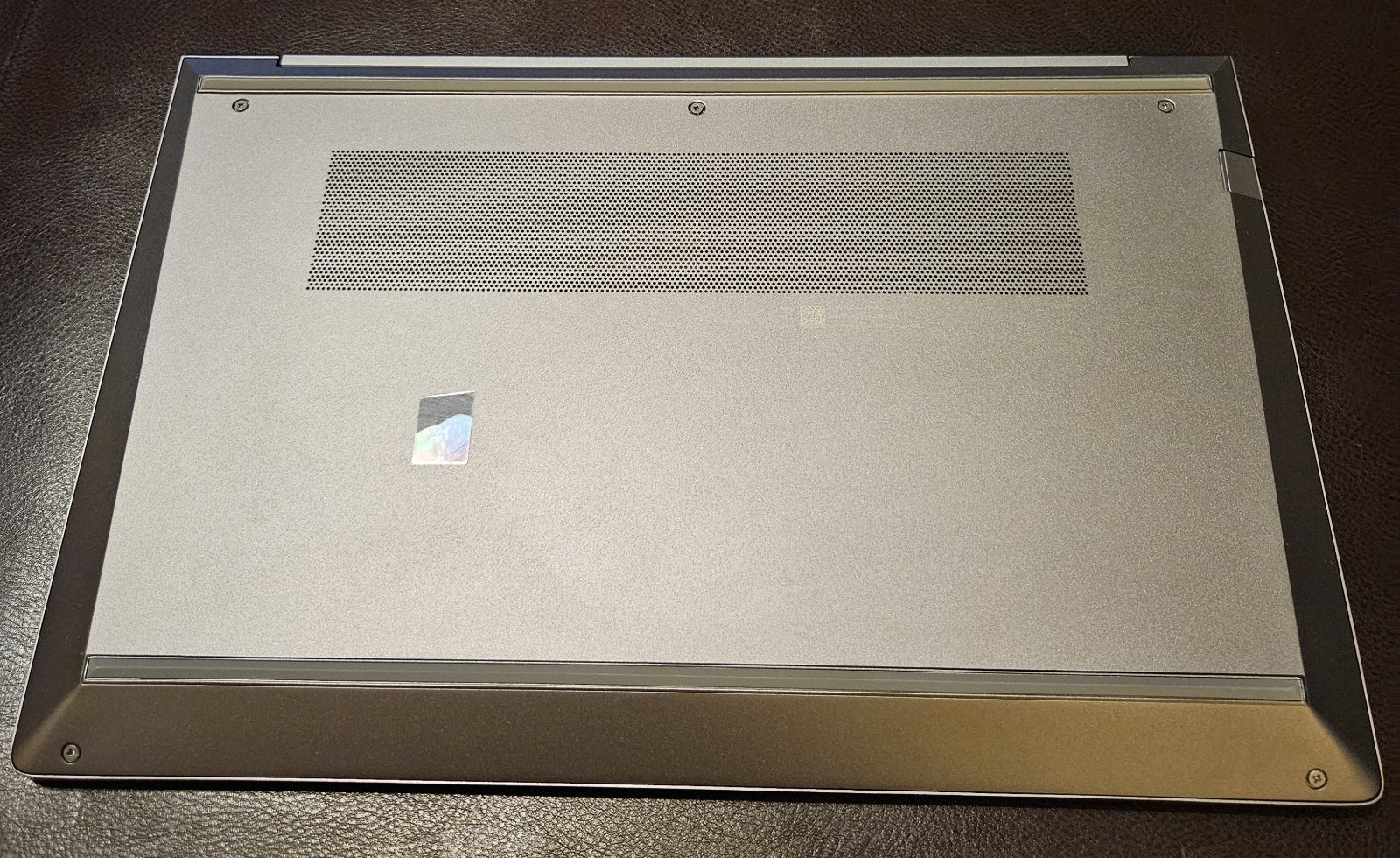 HP ZBook Laptop 15-Inch – i7 14-Core – 32GB RAM – 2TB SSD – Nvidia RTX – MINT