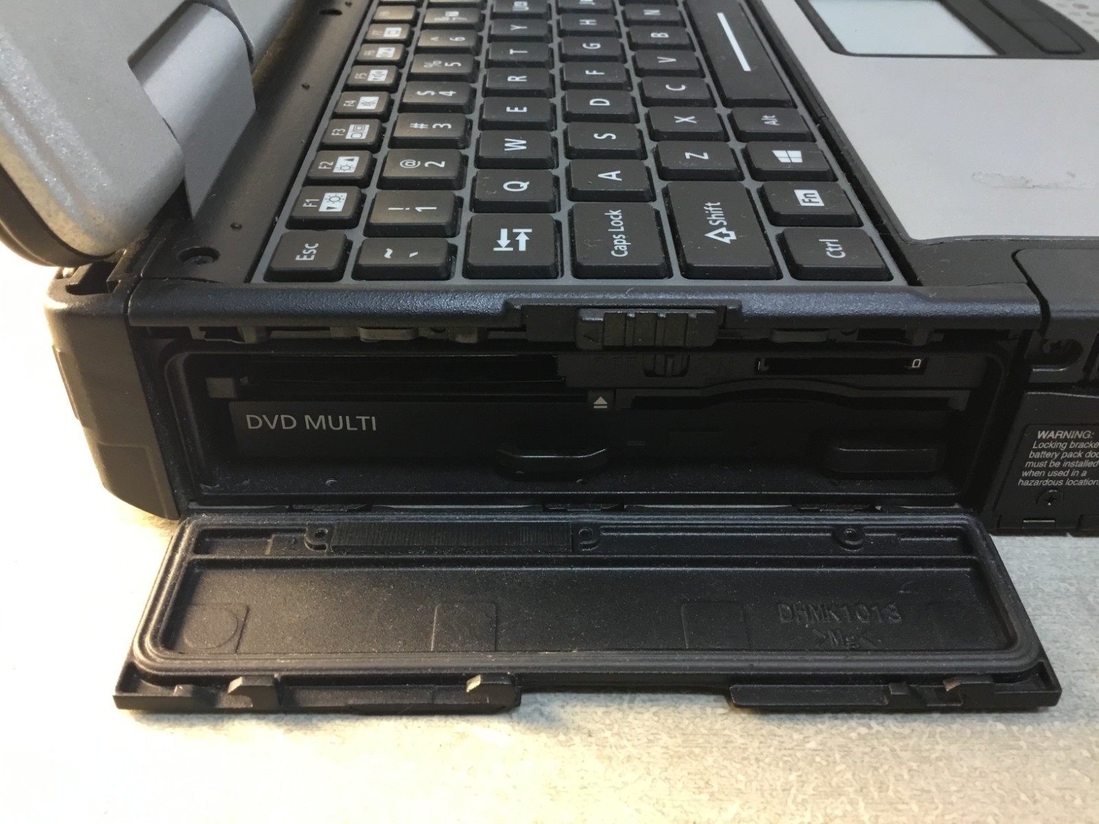 Panasonic ToughBook CF-31, i5-5300U CPU 2.30Ghz, 16.GB RAM, 256 SATA AHCI