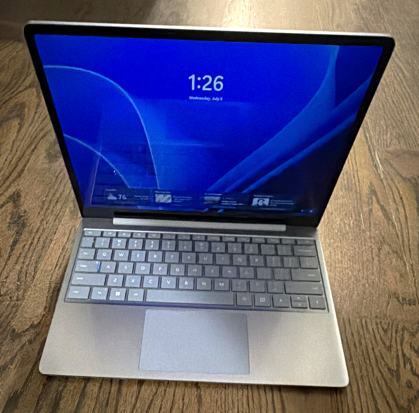 Microsoft Surface Laptop Go 2 i5-1135G7 8GB RAM 128GB SSD Windows 11, 10” touch