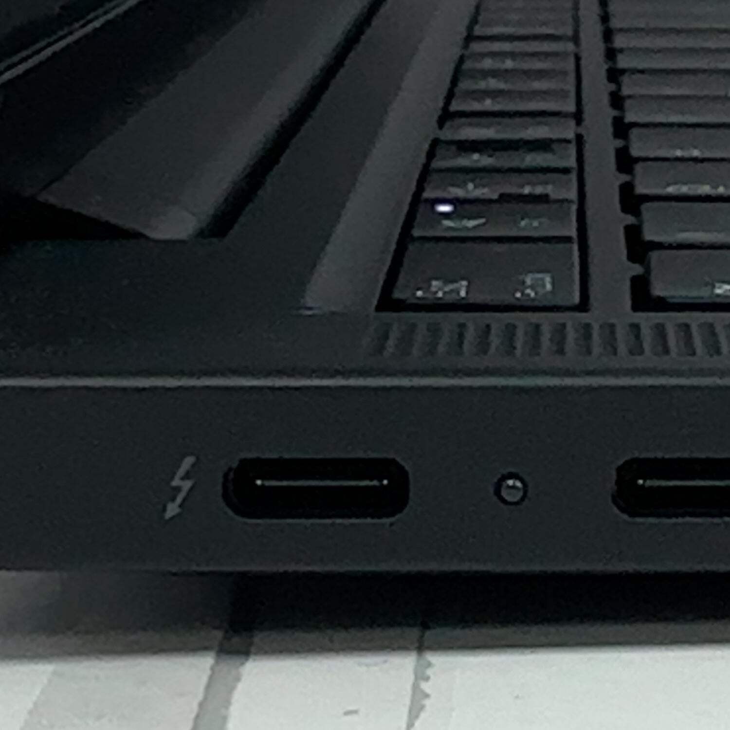Lenovo ThinkPad T14s Gen 6 14″ Ryzen AI 7 PRO 350 2.0GHz 32GB RAM 512GB SSD