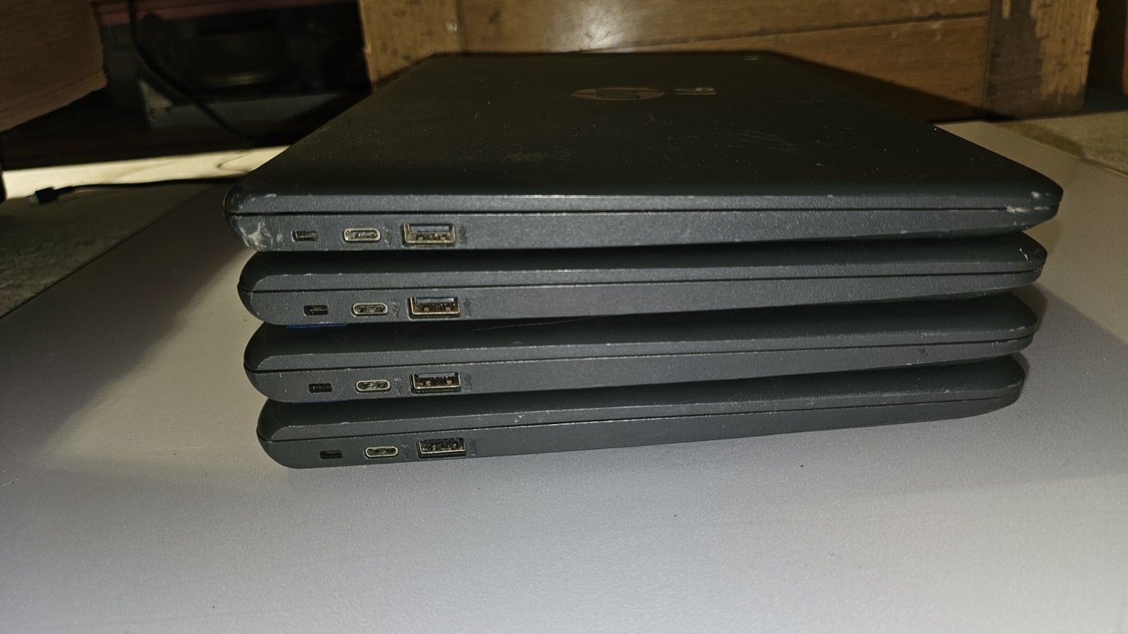 Lot of 10 HP Chromebook 14 G5 14″ 16GB Intel Celeron N3350 1.1GHz 4GB Laptop