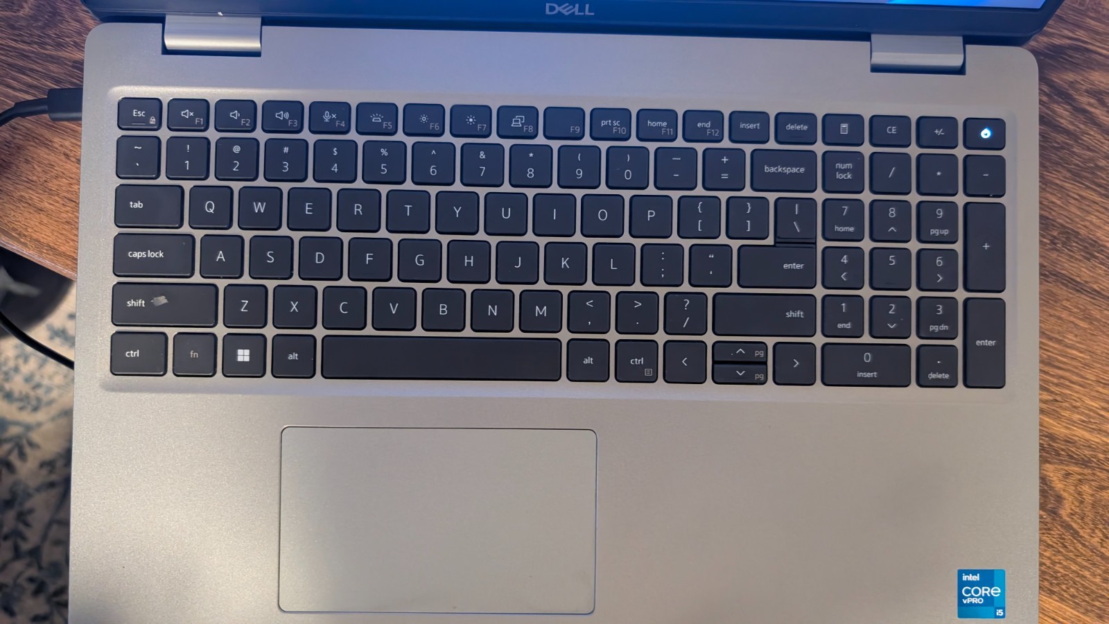 Dell Latitude 5520 15.6″| i5-1145G7 | 16GB | 256GB | Win 11 – NO CHARGERS