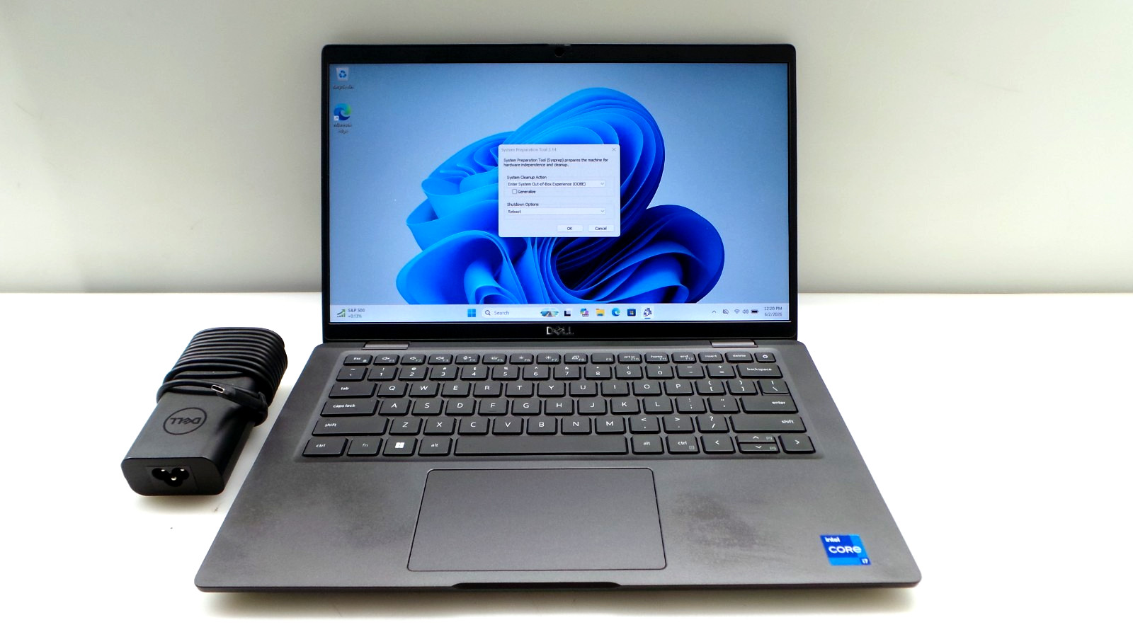 Dell Latitude 7430 | 14″ | i7-1255U | 16GB 256GB SSD | Win 11 Pro