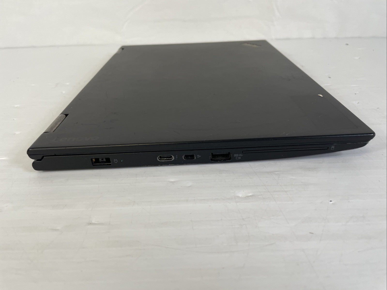 LENOVO YOGA 370 INTEL CORE I7-7500U 2.70GHZ **NO HD RAM, HDD, OS ** FOR PARTS