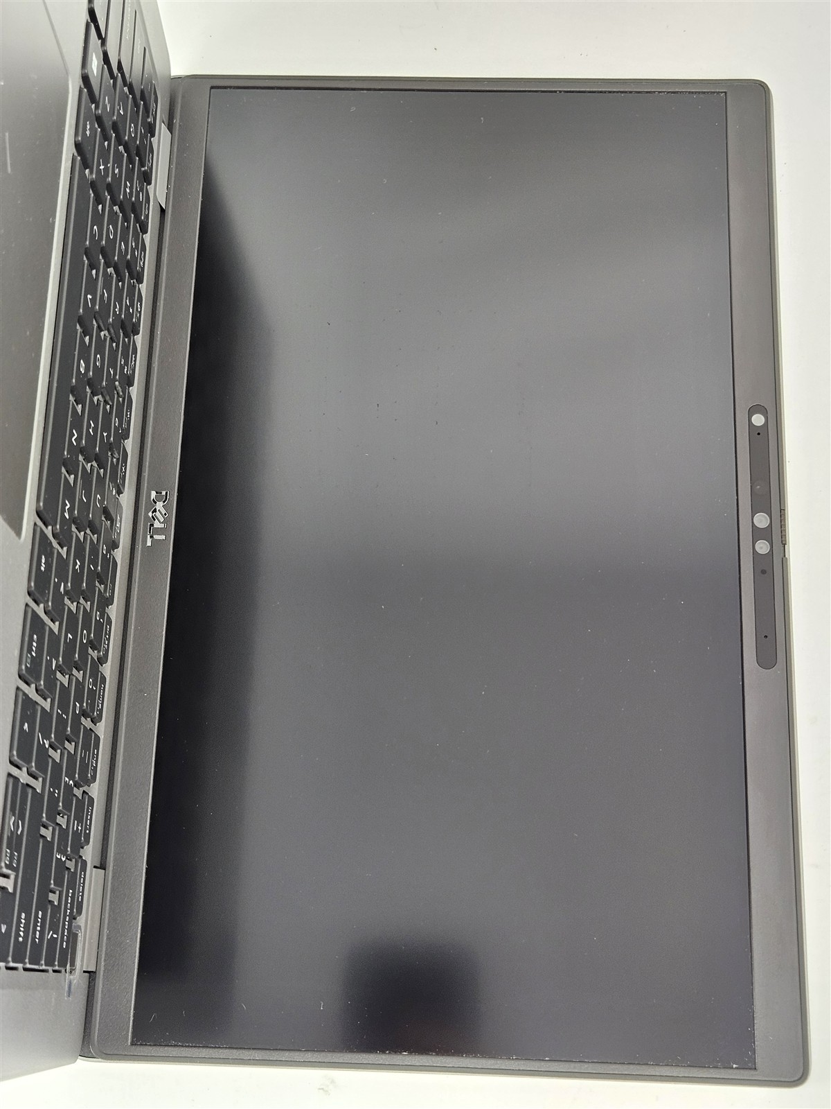 Dell Latitude 5431 16GB 256GB SSD i7-1270P 14″ Iris Xe Thunderbolt 4