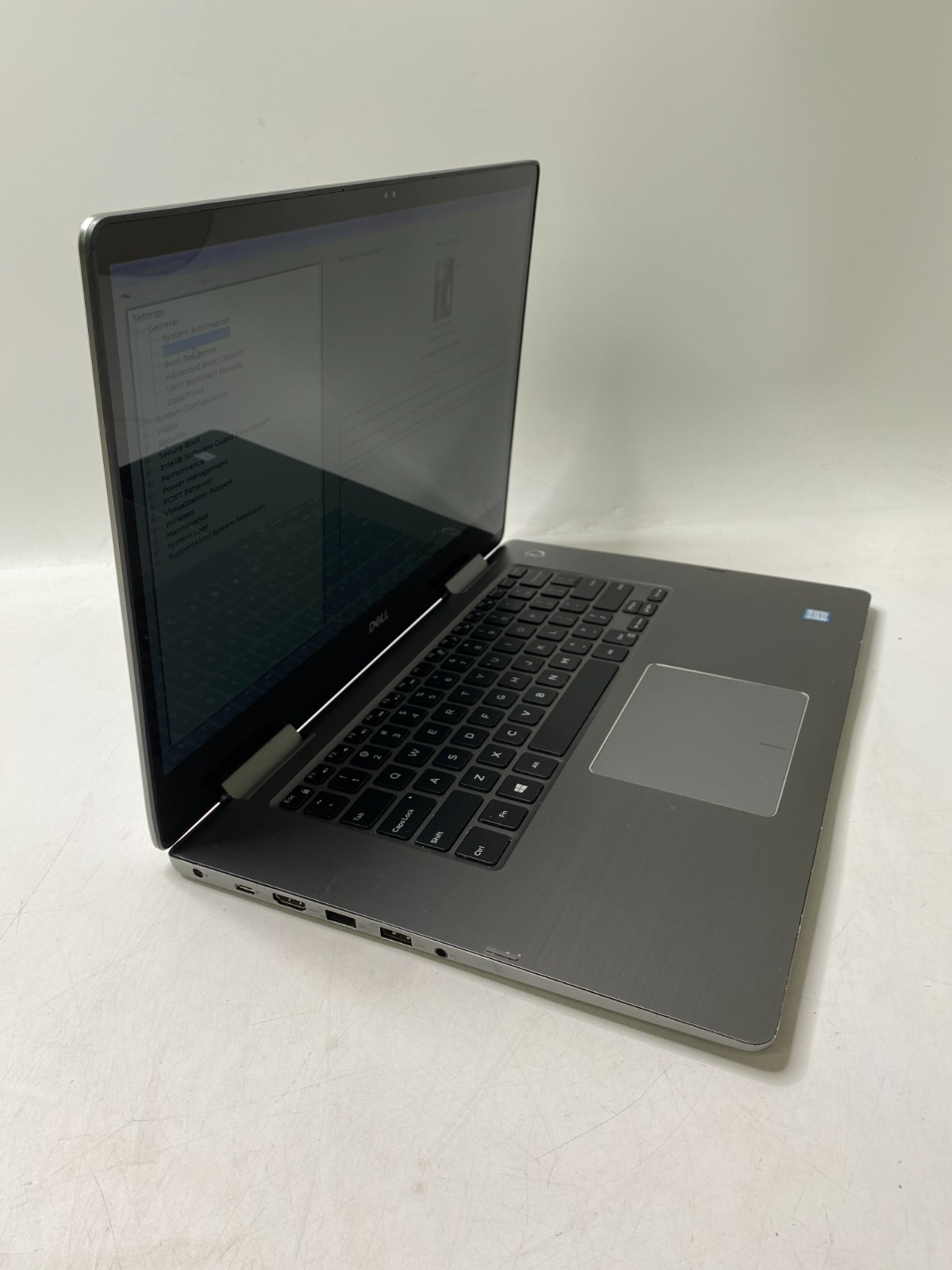 Dell Inspiron 7573 2-in-1 Touch i7-8550U 8GB DDR4 No SSD/OS Missing USB -PARTS
