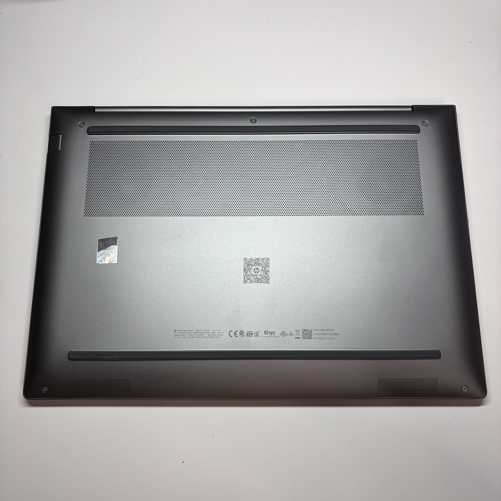 HP ZBook X G11 16″ Intel Core Ultra 7 , 32GB . 1TB SSD , Win 11