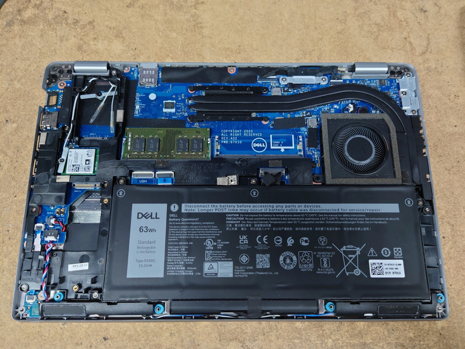 Dell Latitude 7420 14″ FHD i5-1145G7 16GB RAM No OS/SSD