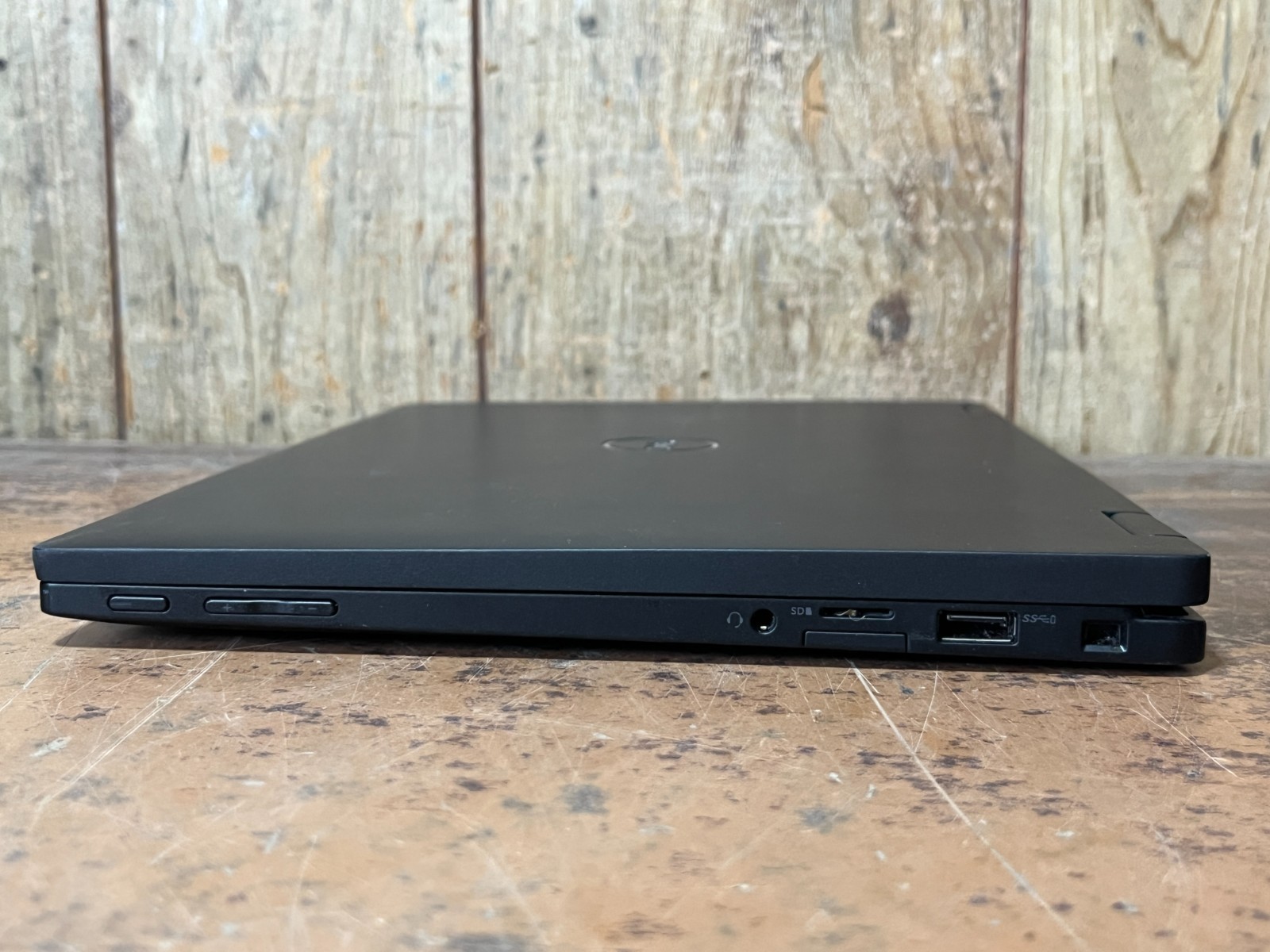 Dell Latitude 7390 13.3″ FHD Win11 Pro Laptop Touch 2N1 I7-8650U 512GB 16GB