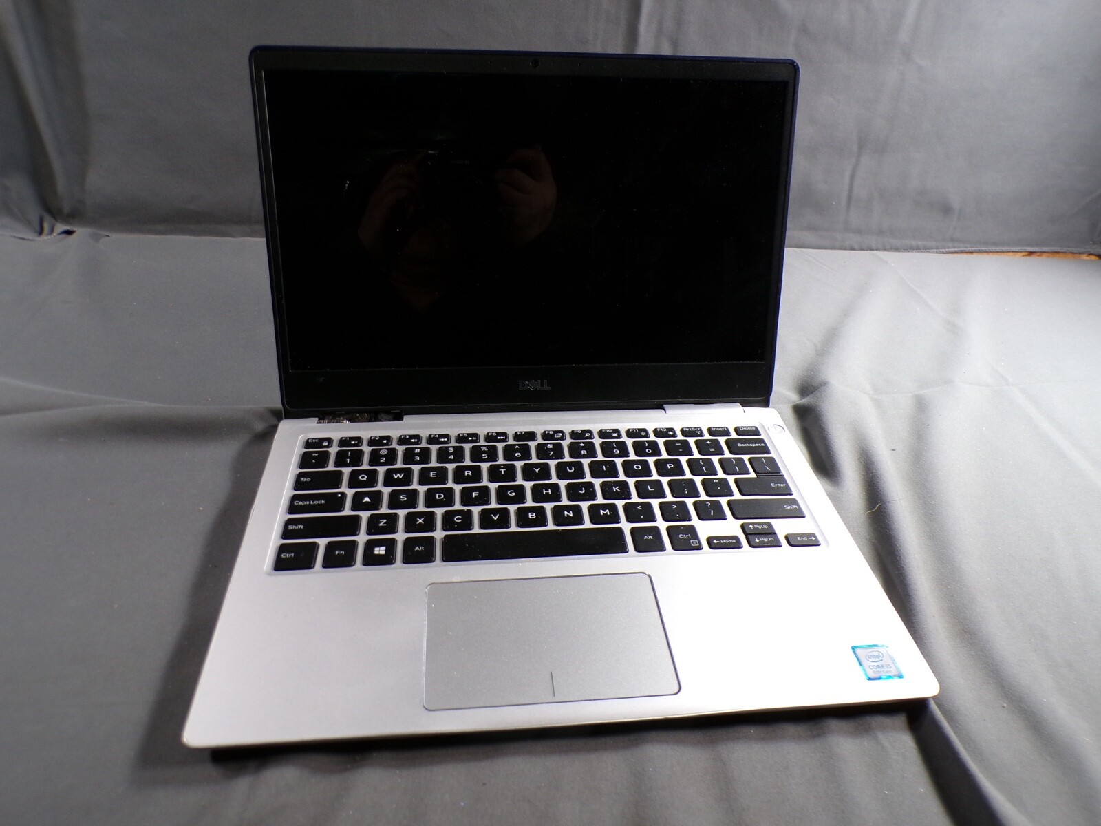 DELL INSPIRON 7380 INTEL CORE i5-8265U 1.60GHZ 8GB RAM