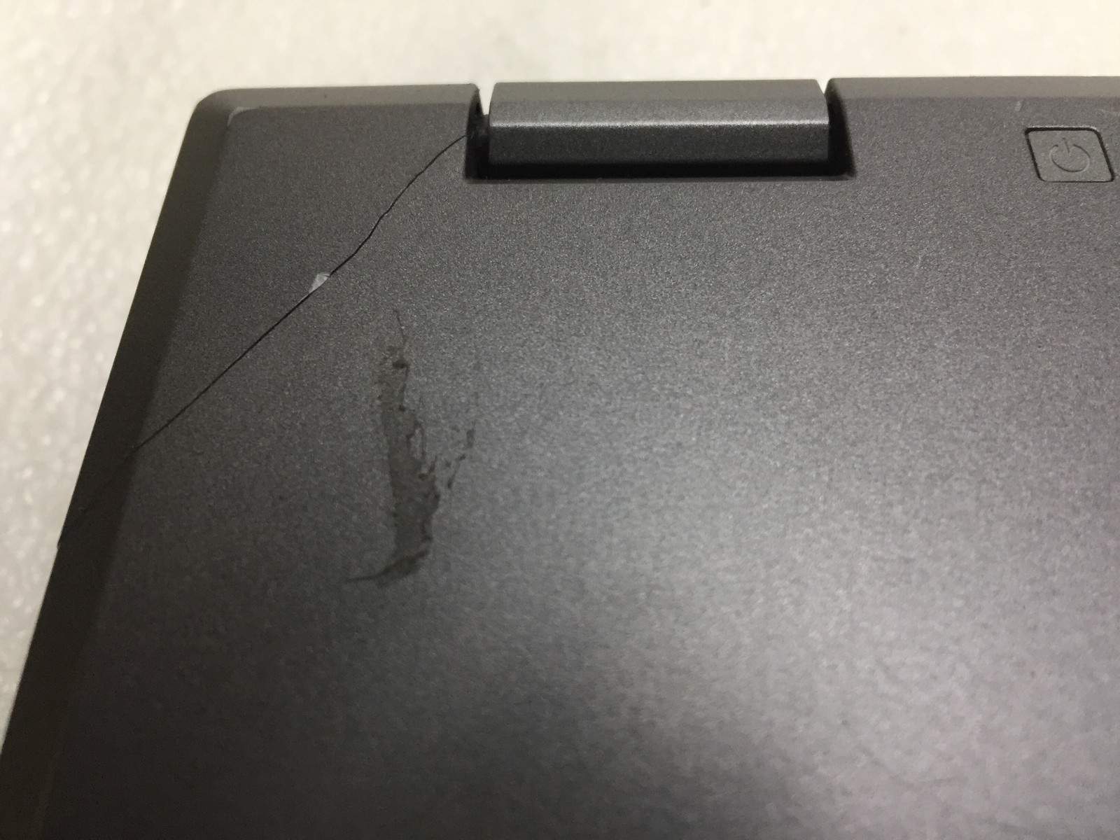 Dell Latitude E5410 14″ Core i3 350 2.27GHz 4GB RAM 250GB HDD NO OS Good