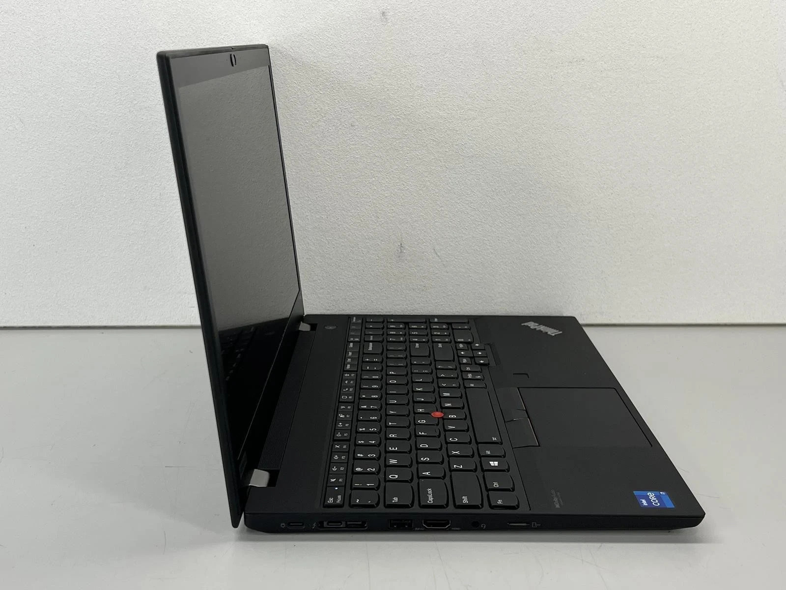 ThinkPad P15s Gen2 i7-1165G7 32GB 1TB NVMe Nvidia T500 Win 11 Office 2024