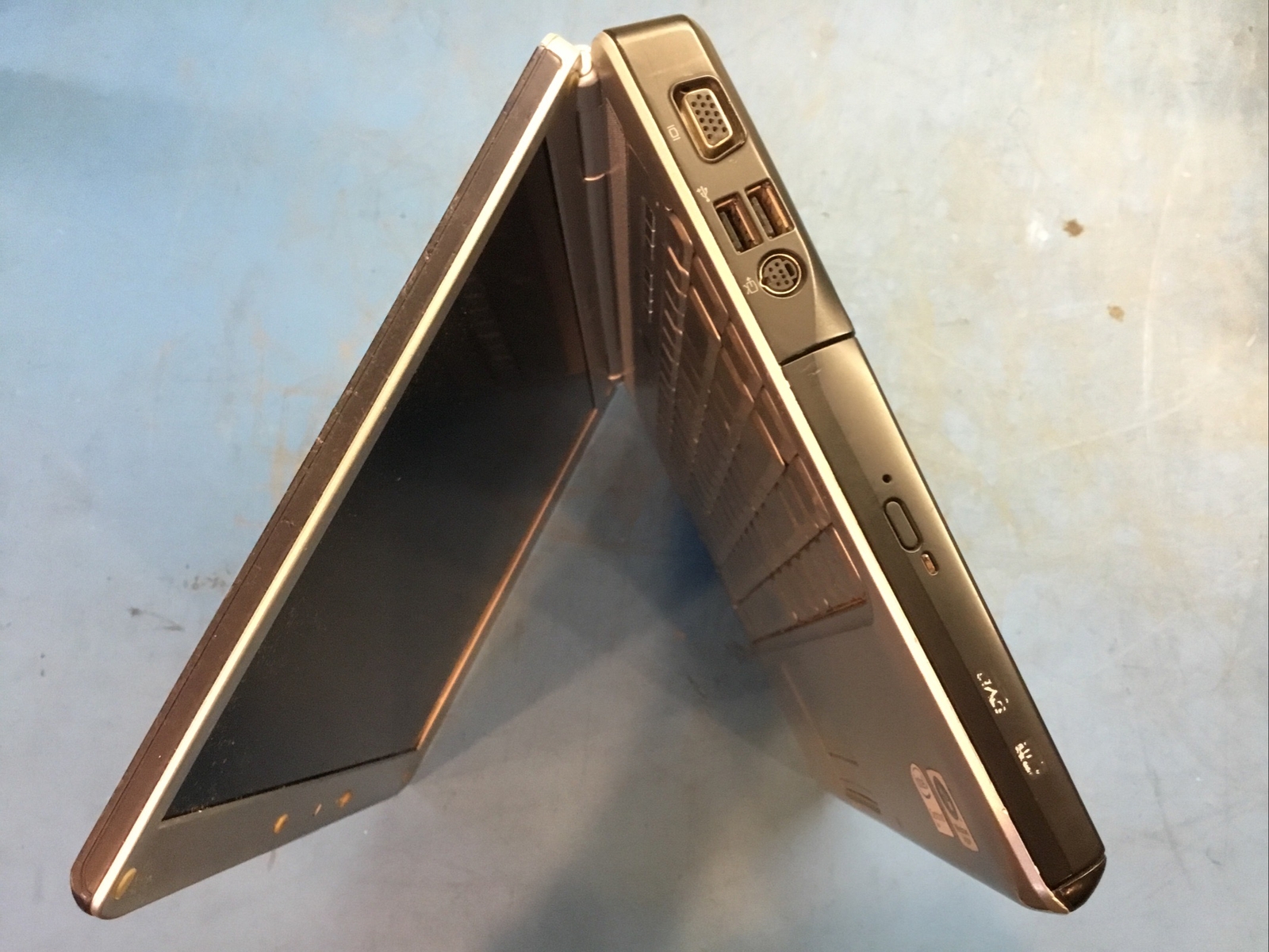 DELL INSPIRON 1420 14″ INTEL CORE DUO CPU 1.80 GHz 2GB 250GB Win 10 – C3
