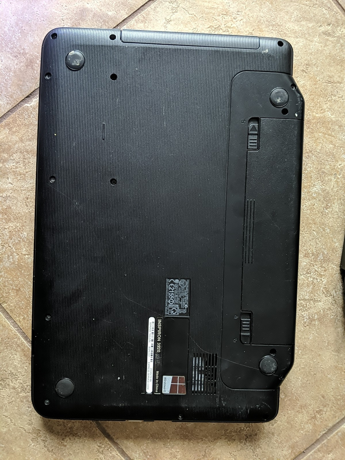 Dell Inspiron 3520 15.6″ 320GB HDD 4 GB RAM 2.4GHz i3-2370M DVD Win10 READ DESCR