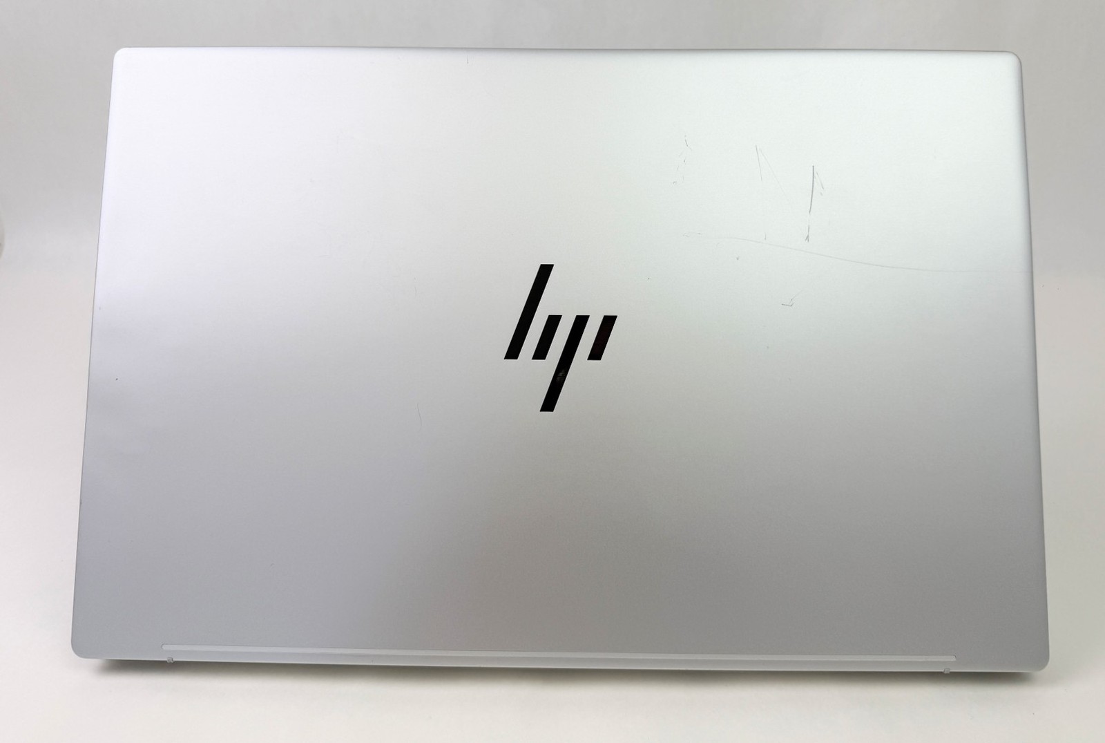 HP Envy 17-da0013dx 17.3″ FHD Touch Ultra 7 155H 16GB 1TB SSD W11H