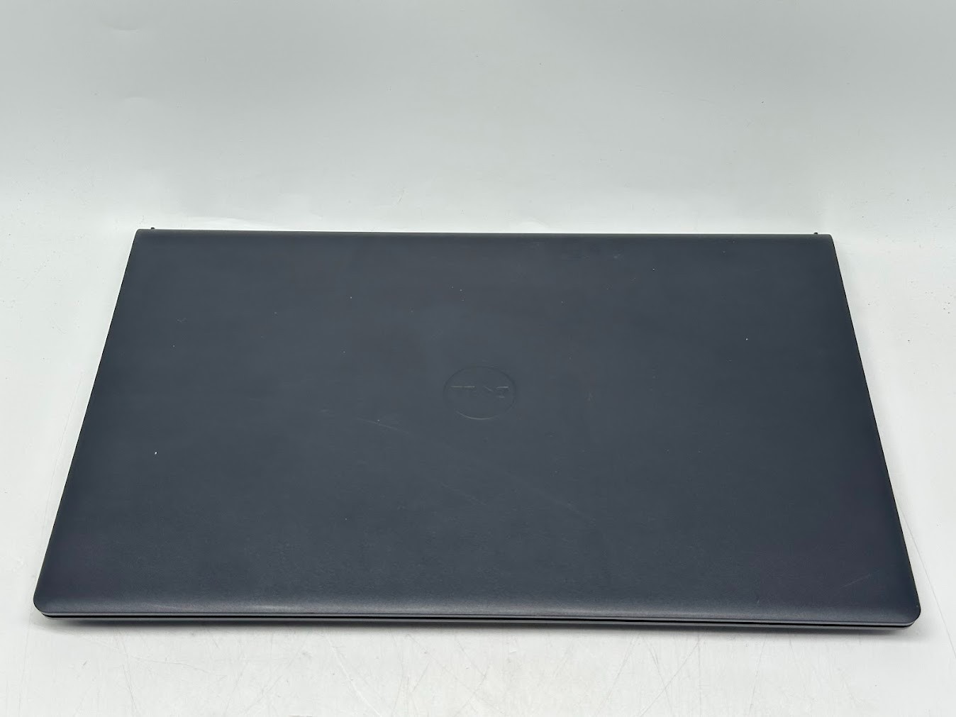 Dell Inspiron 3530 Laptop – 15.6″ FHD, Core i3-1305U, 8GB DDR4, 512GB SSD