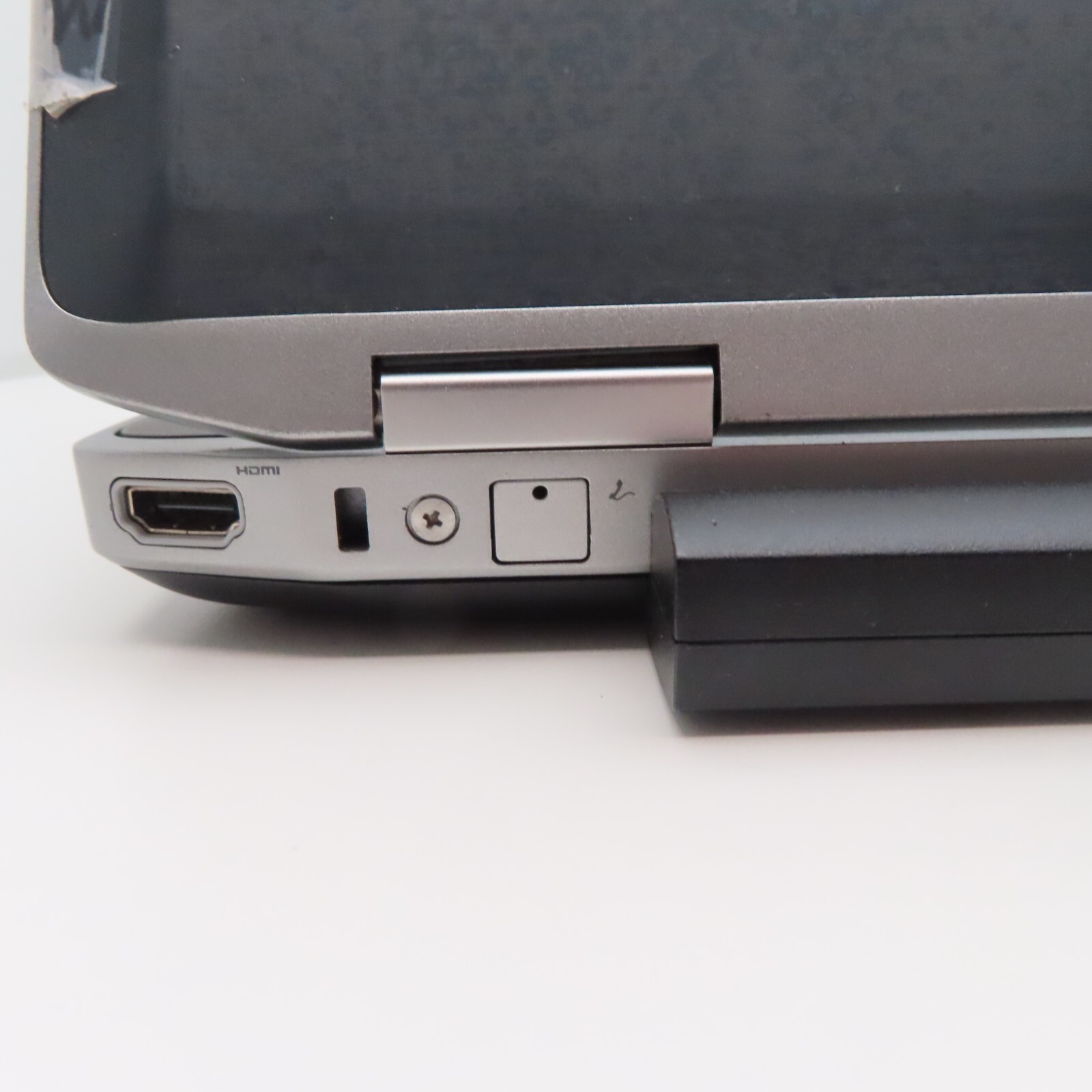 Dell Latitude Laptop Intel Core i5 2.30GHz 2 Cores 4GB DDR3 SDRAM