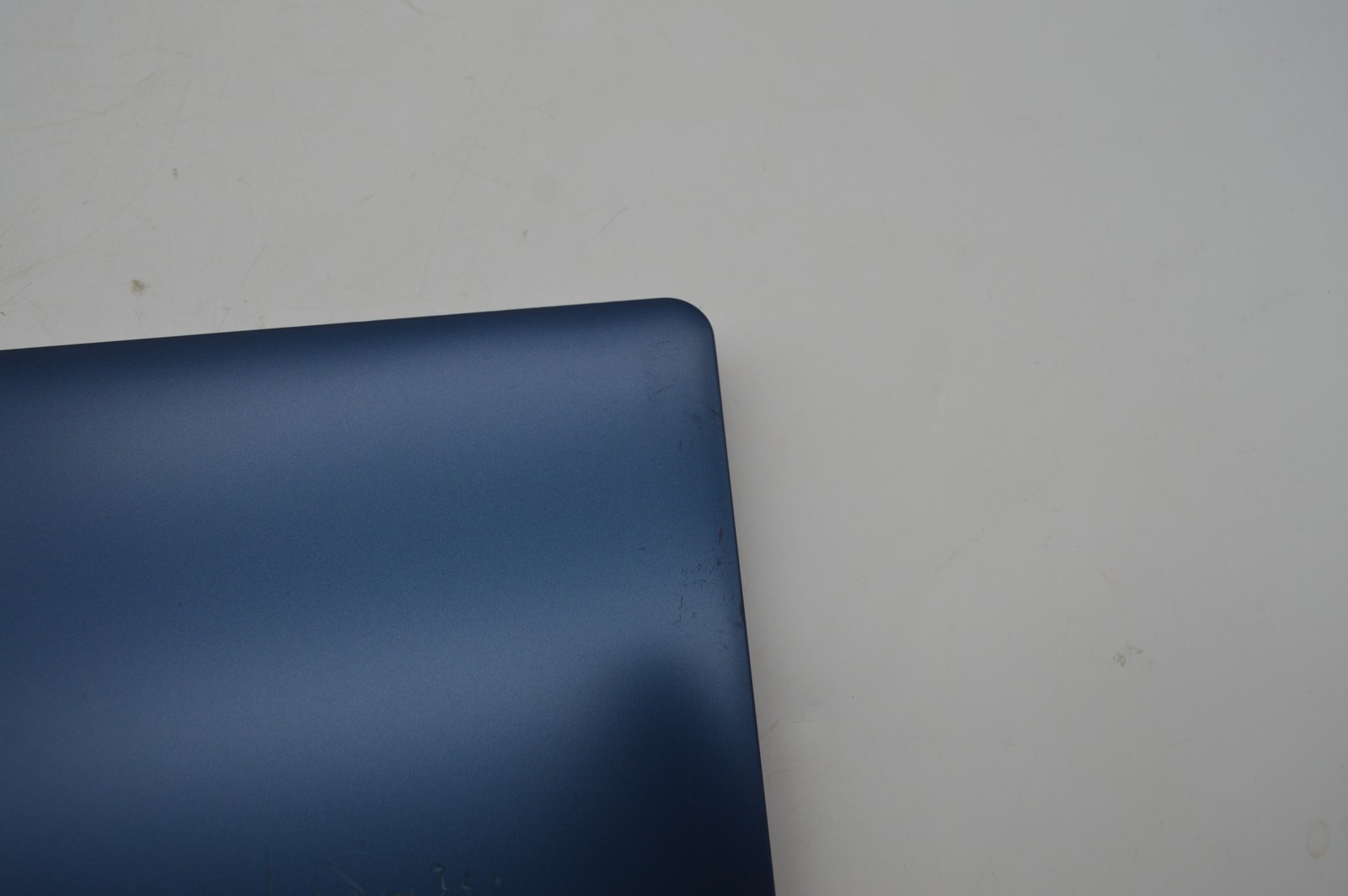 Lenovo IdeaPad Slim 3 15IRU8 Core i3-1315U 1.2GHz 8GB 256GB SSD PC1795889