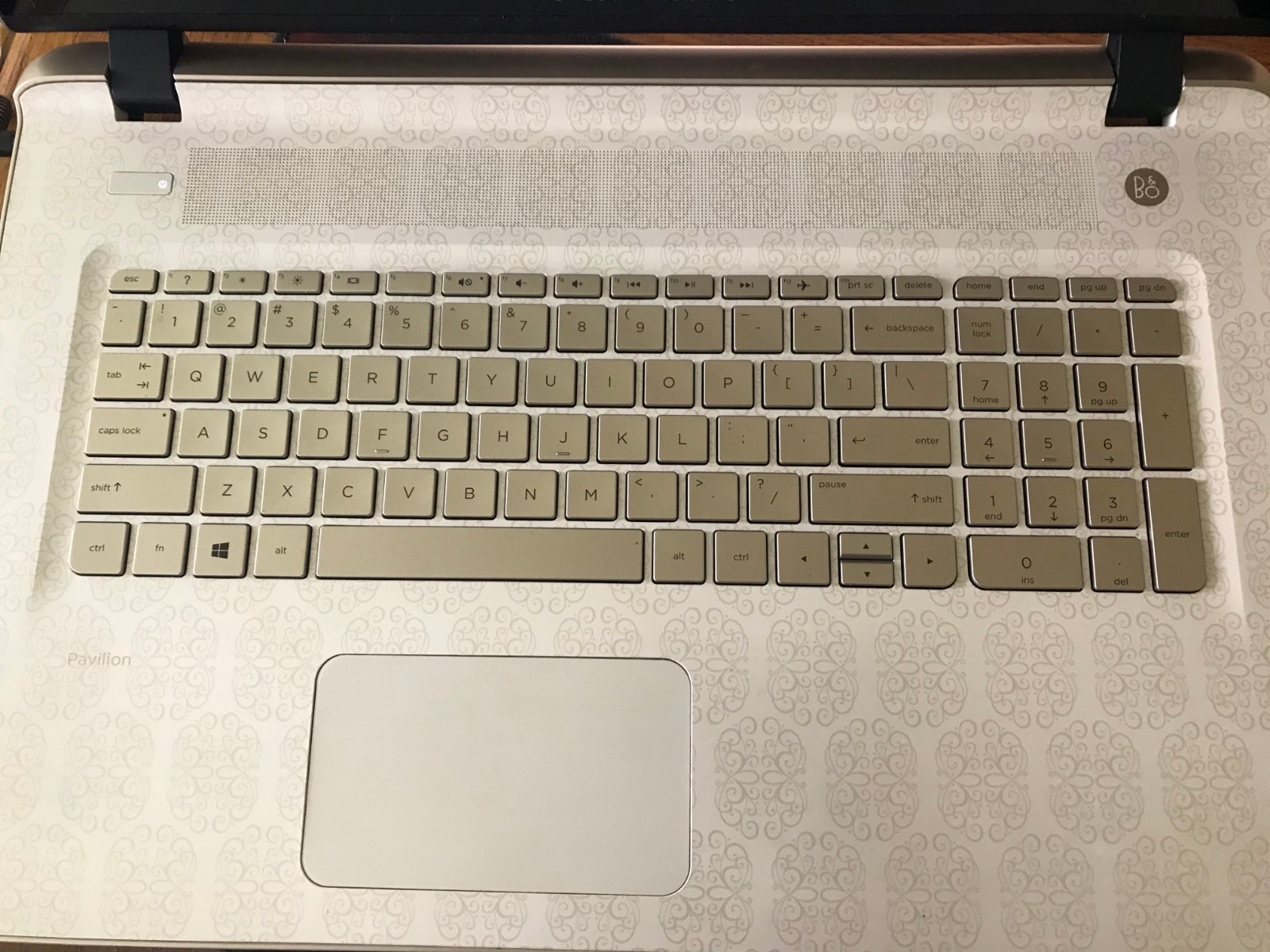 HP Laptop Compute 17.3- AMD-A-10-4-core-16GB RAM- 1TB SSD AMD Radeon R6 -Gold