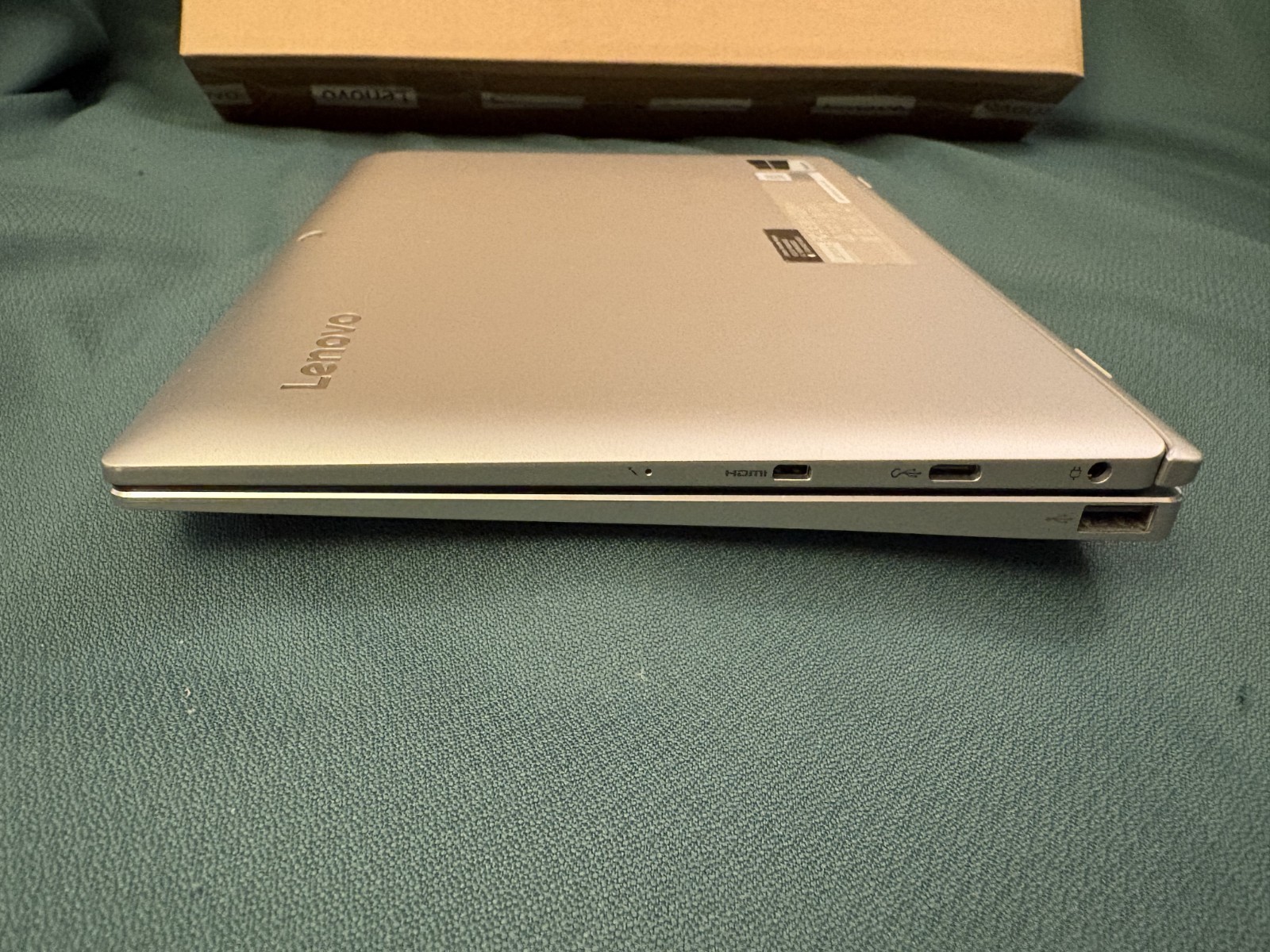 Lenovo MIIX 320-10ICR 2in1 Tablet + Keyboard – Intel Atom x5 2GB RAM 64GB MINT