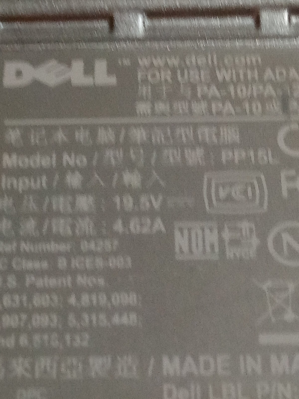 DELL LATITUDE D810 1.86GHZ 2GBRAM 60GBHDD OFFICE2007 1920X1200 ATI RADEON X600