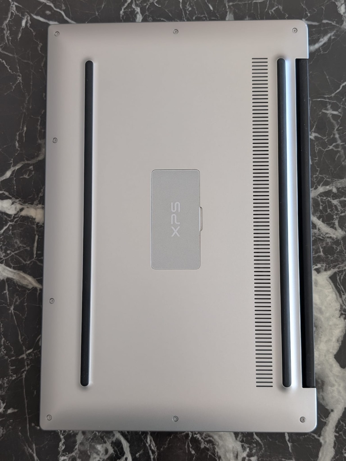Dell XPS 13 9350 13.4″ 8GB RAM 512GB SSD