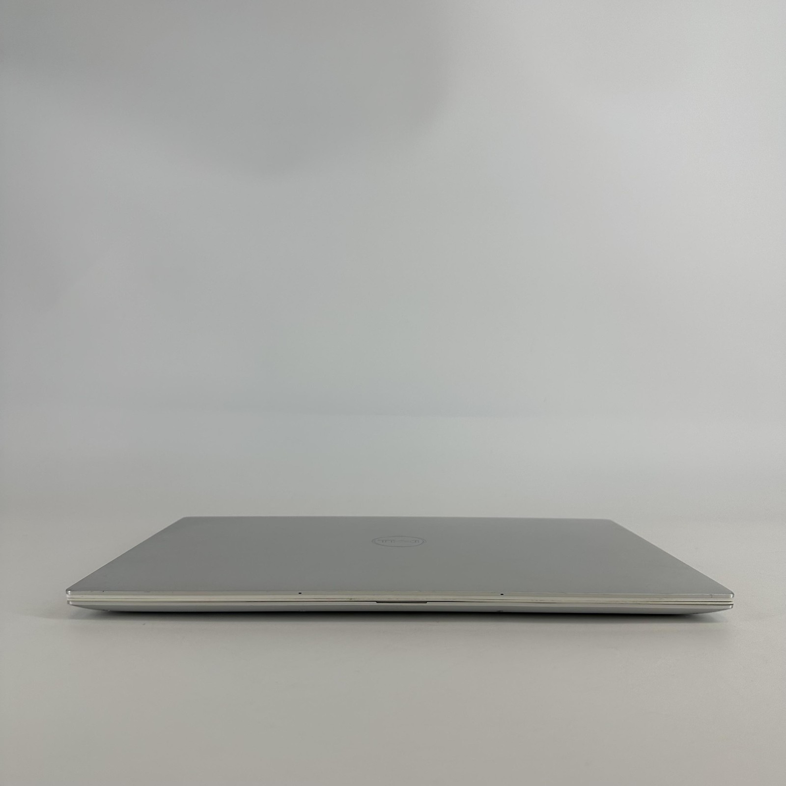 Dell XPS 15 9520 Silver 3.5K TOUCH 2.3 GHz i7-12700H 32GB 1TB Good – FRAME SPLIT