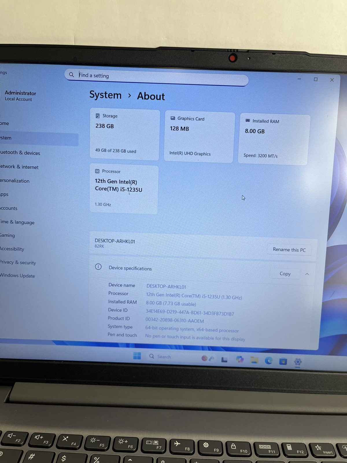 Lenovo IdeaPad 3 15IAU7 15.6IN i5-1235U 8GB 256GB SSD W11