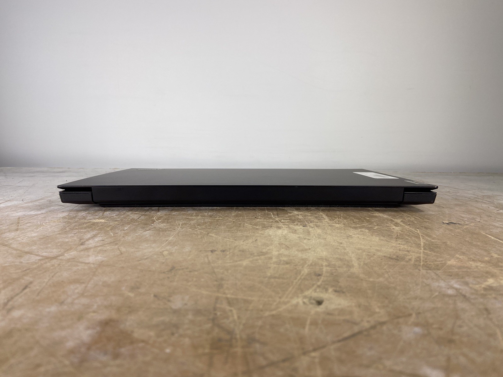 LENOVO THINKPAD E15 GEN 2 i7-1165G7 @ 2.8GHz, 8GB RAM, NO HDD/OS – (FOR PARTS)