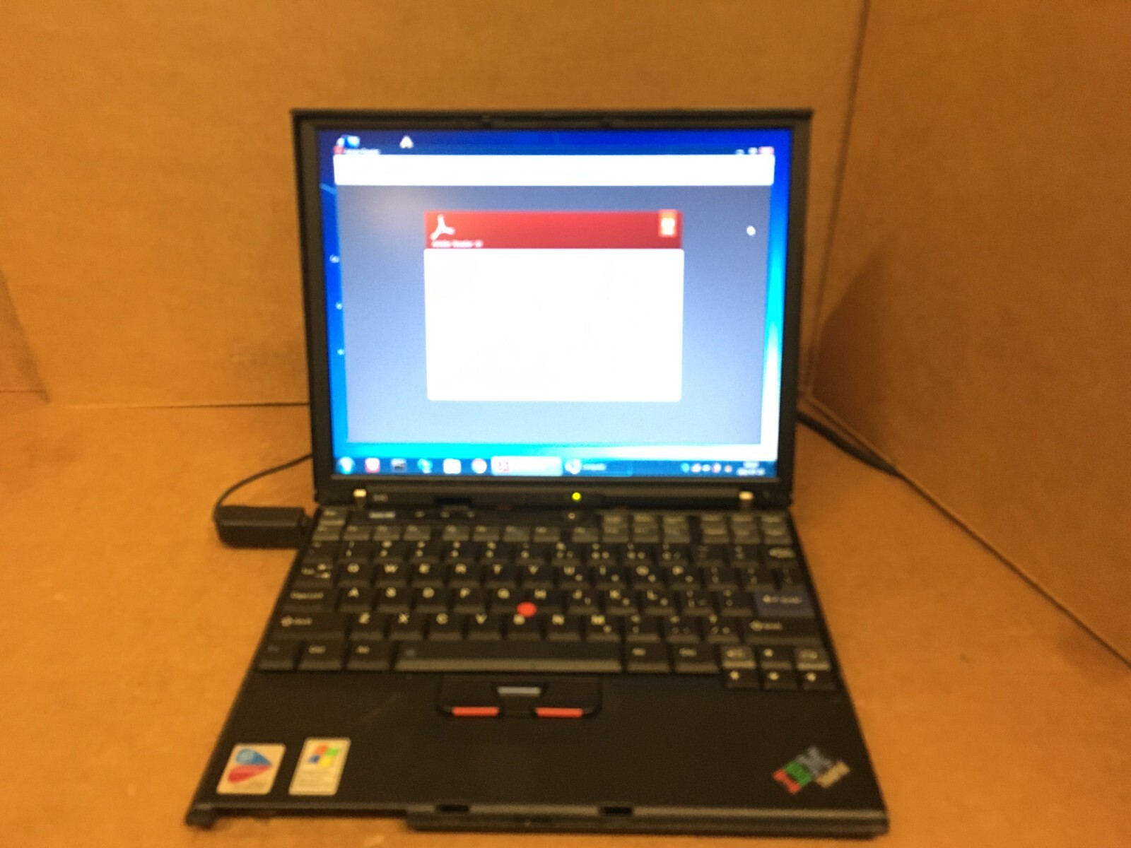 Vintage IBM Thinkpad X40 598MHz 768MB RAM NO HDD