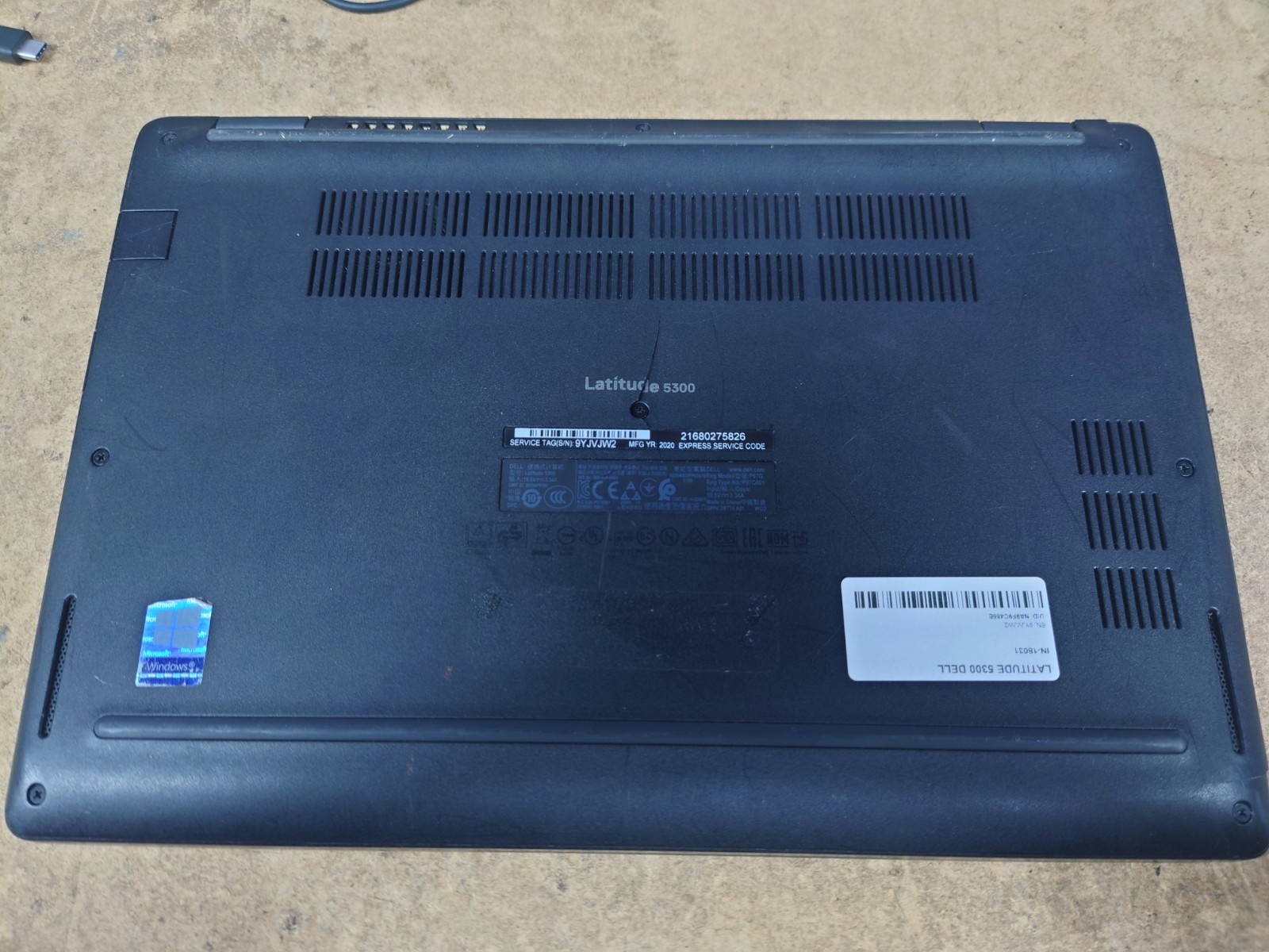 Dell Latitude 5300 13.3″ FHD i5-8365U 8GB RAM 256GB SSD No OS