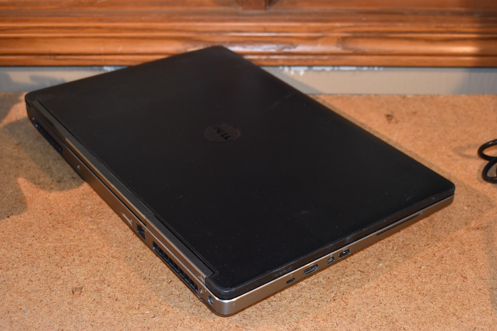 Dell Precision 7710 17″ i7-6820HQ 32GB 512GB SSD NVidia M3000M Windows 7 Pro