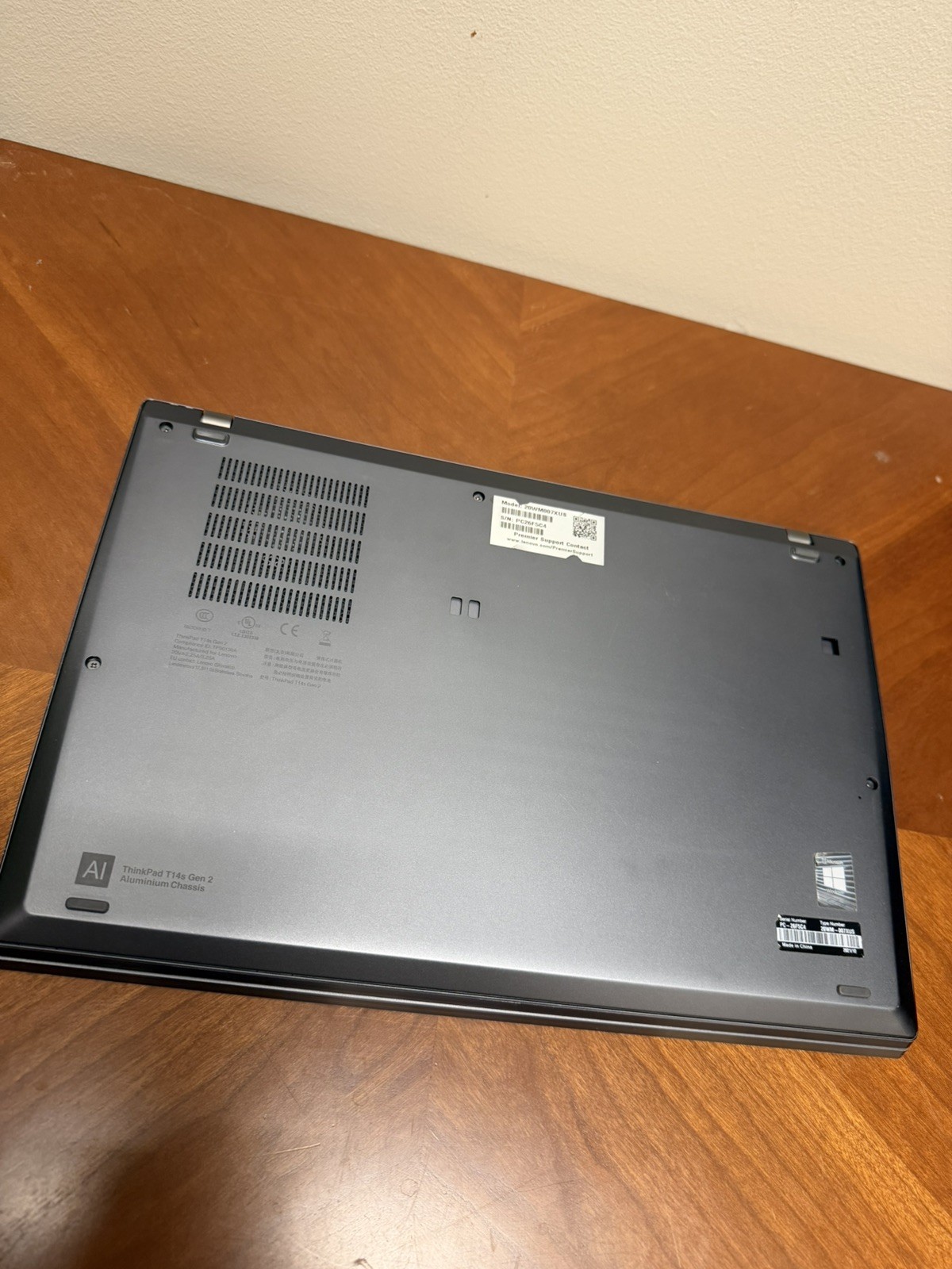 Lenovo ThinkPad T14s Gen 2 Touchscreen 14″FHD i7-1165G7 16GB 512GB