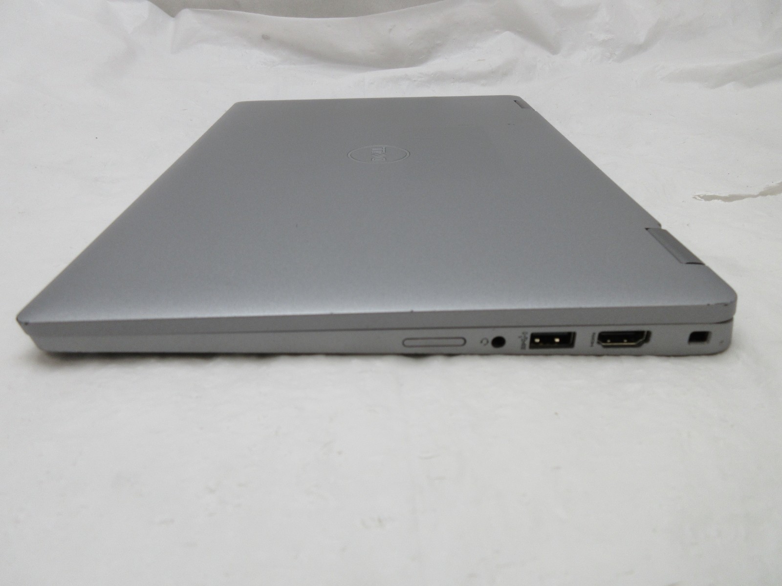 Dell Latitude 5330 13.3″ : i7-1265U 1.8GHz : 32GB RAM : 512GB SSD : Grade C