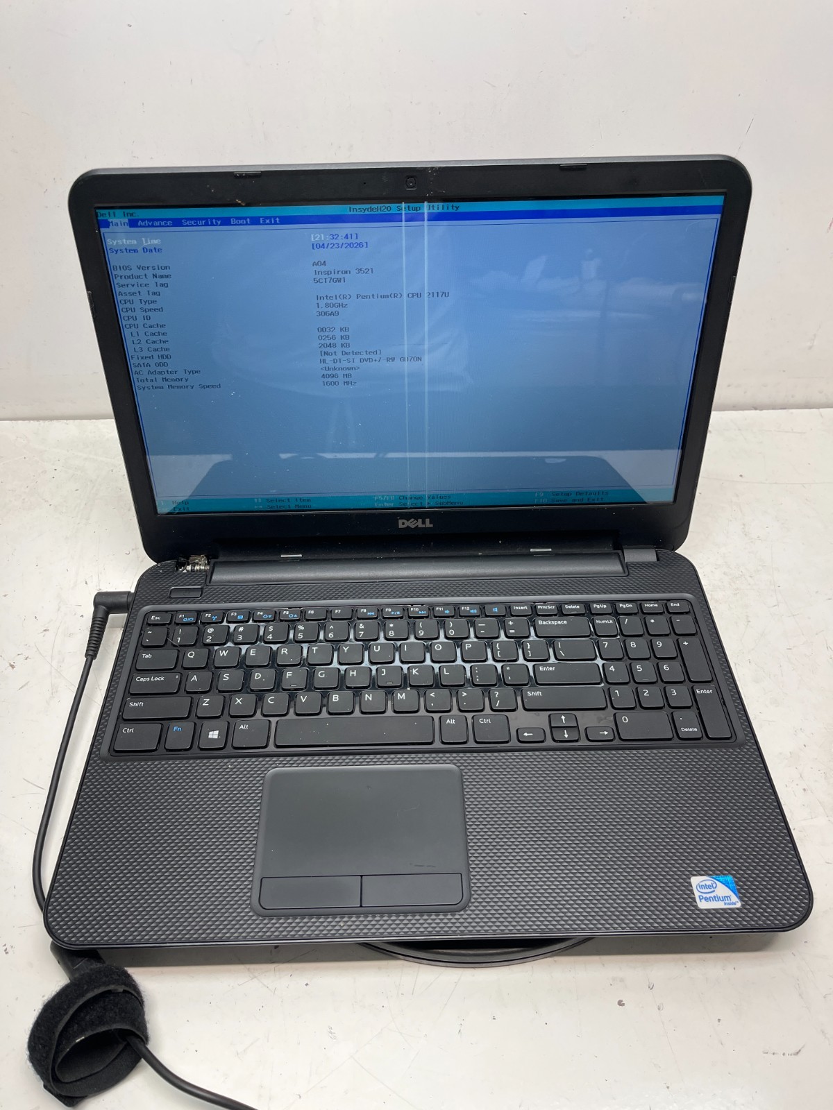 Dell Inspiron 3521 Intel Pentium 2117U 1.80GHz 4GB NO HDD