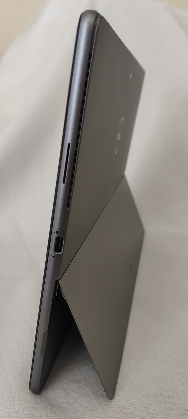 Dell Latitude 7320 detachable, i7-1180g7 4.6Ghz Max. 16gb/256gb Great Condition