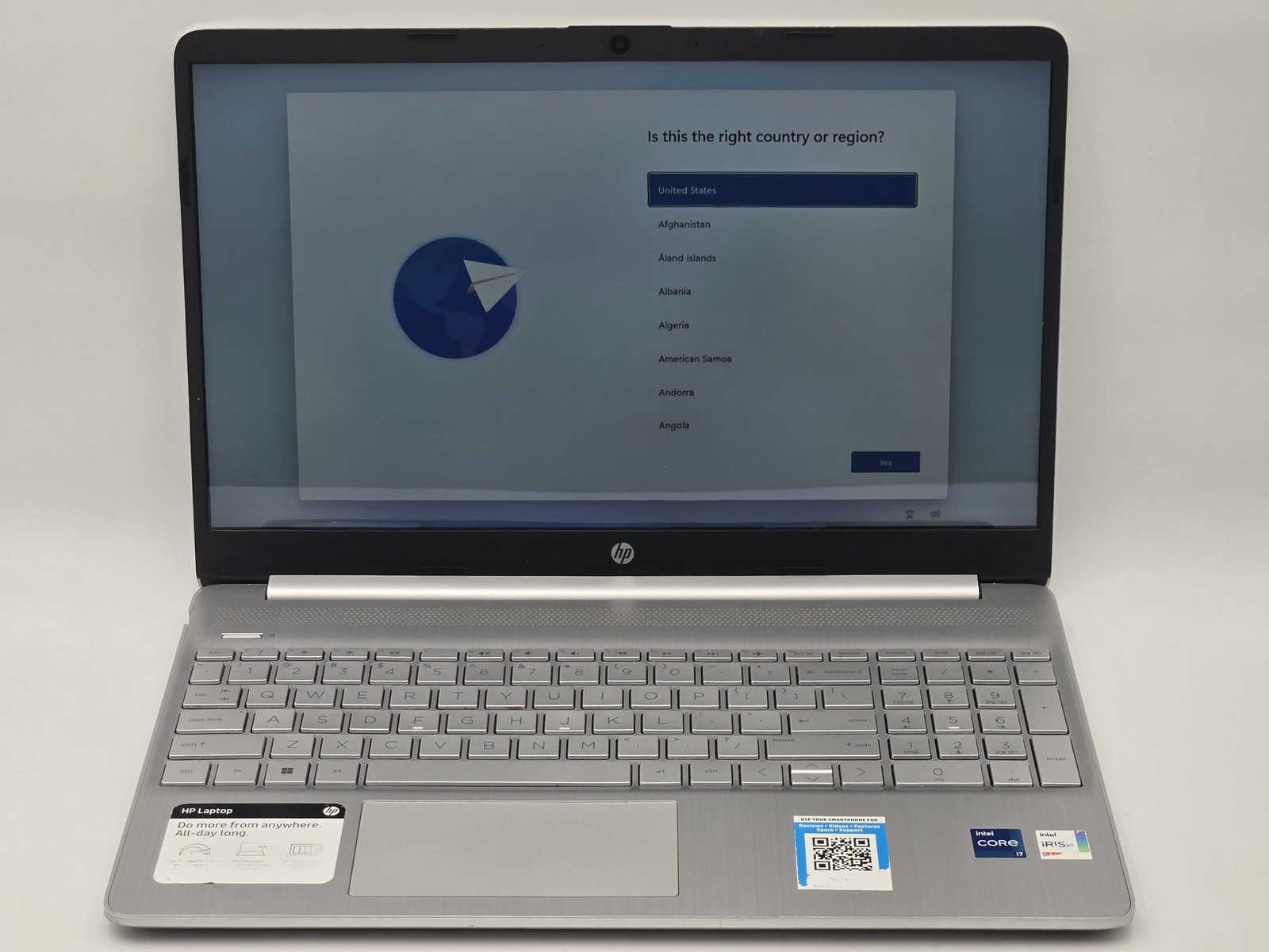 HP Laptop 15-dy2073dx 15″ FHD Touch I7-1165G7 512GB SSD 16GB W11 Webcam