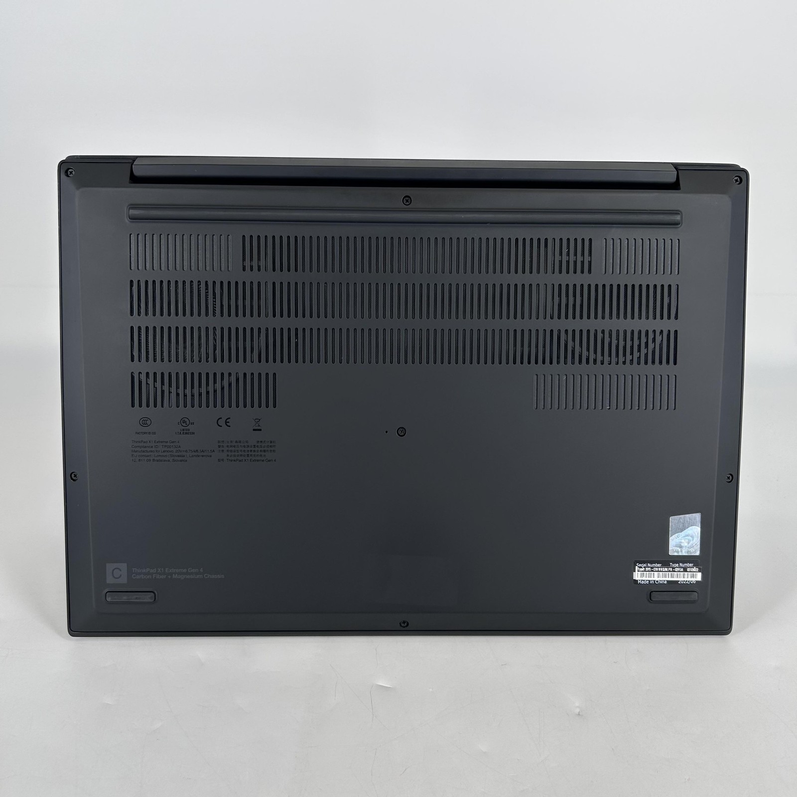 Lenovo ThinkPad X1 Extreme Gen 4 16 UHD+ i9-11950H 2.60GHz 40GB 256GB RTX 3080