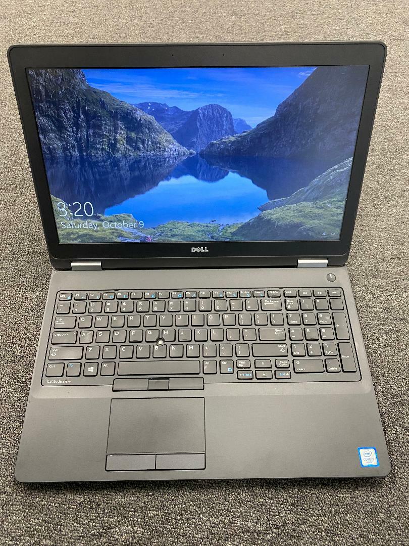 Dell Latitude E5570 Core i5-6300HQ 2.3ghz 8GB 128GB M.2 15.6″ Win 10 Laptop