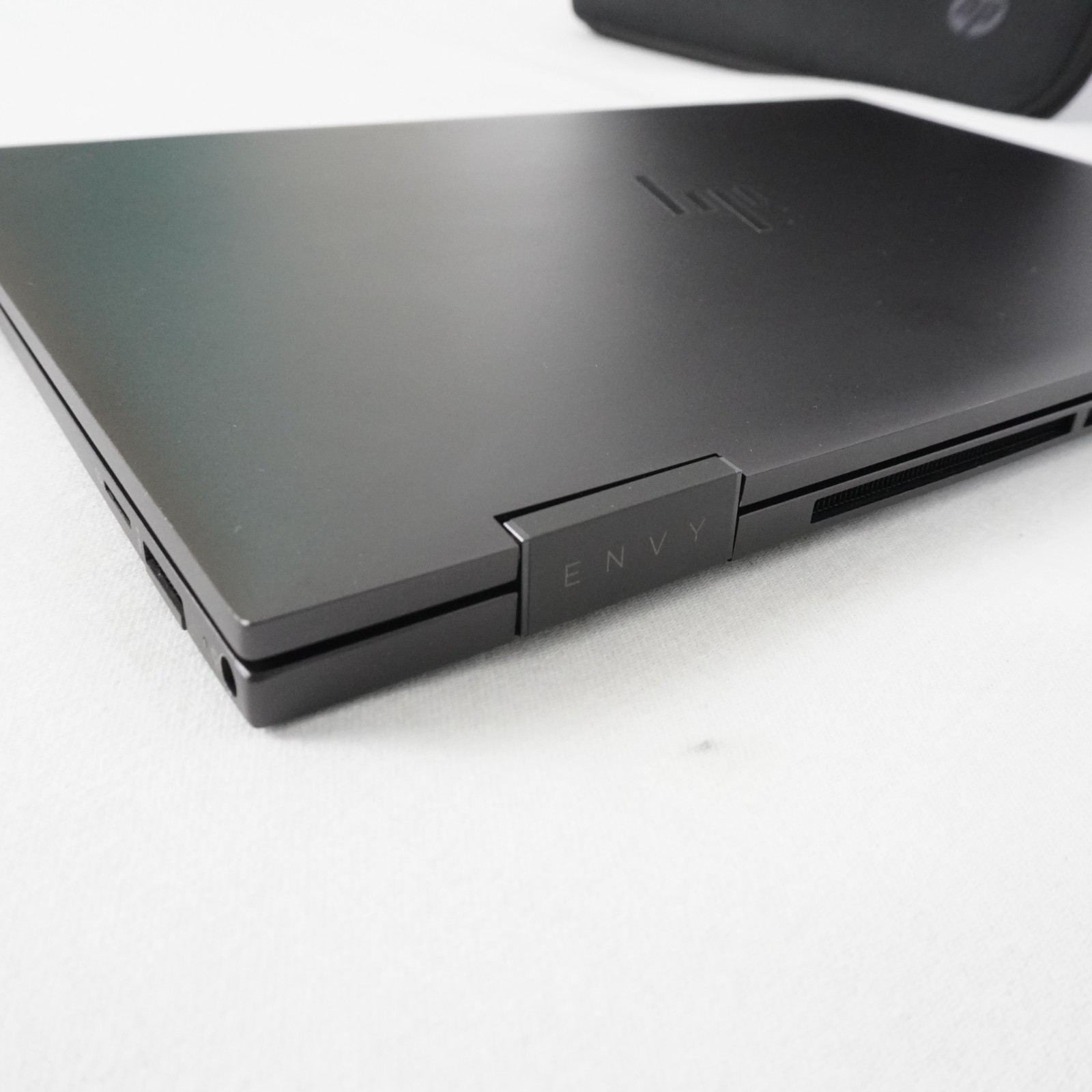 HP Envy x360 Convertible 13″ Touch – AMD Ryzen 7 5800U 16GB Ram 500GB SSD Win 11