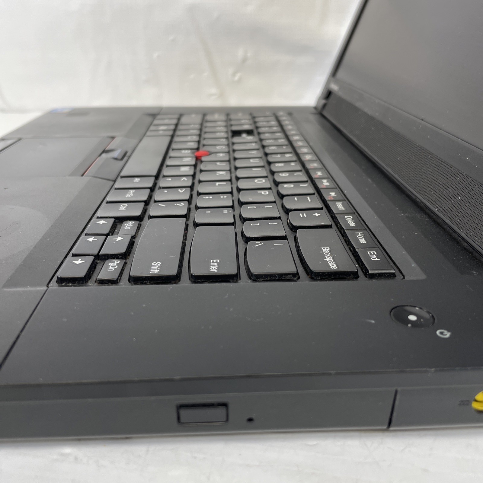 Lenovo ThinkPad Edge 14 03193SU Intel i3-M380 2.53GHz 4GB RAM 500GB HDD Win7