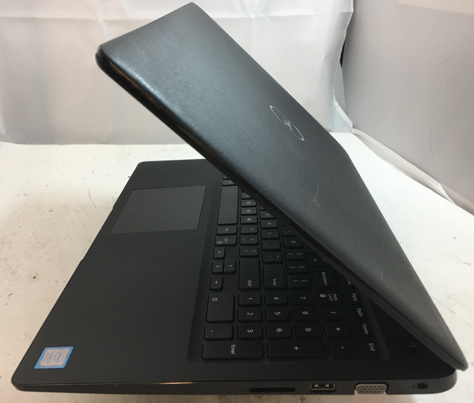Dell Latitude 3500 FHD 15.6in i5-8265U 1.6GHz 8GB 500GB SSD Batt+Charger Win 11