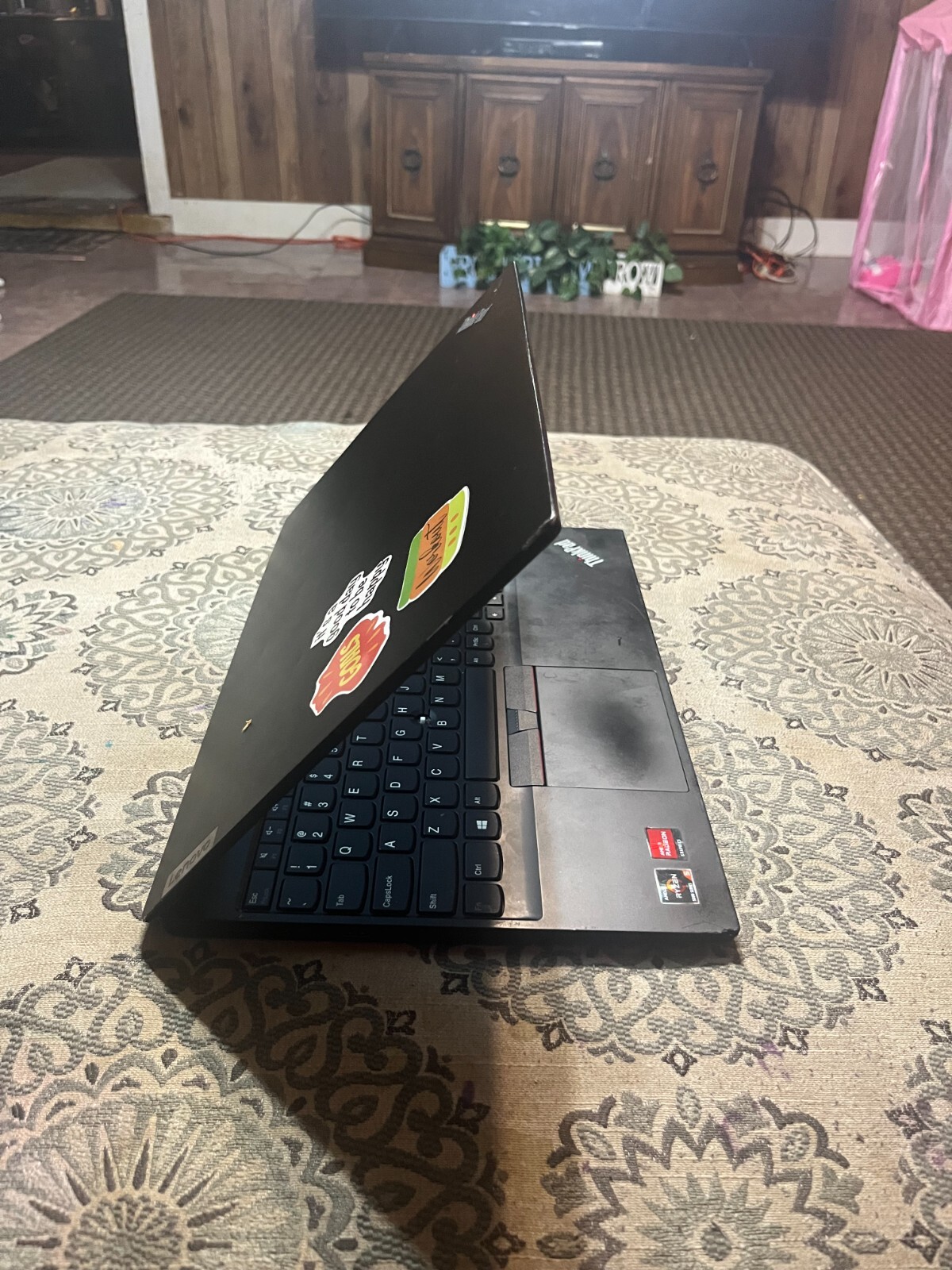 Lenovo ThinkPad E15 GEN3 14.6″ FHD win 11 pro – AMD Ryzen 5-5500U 8GBram – 256gb