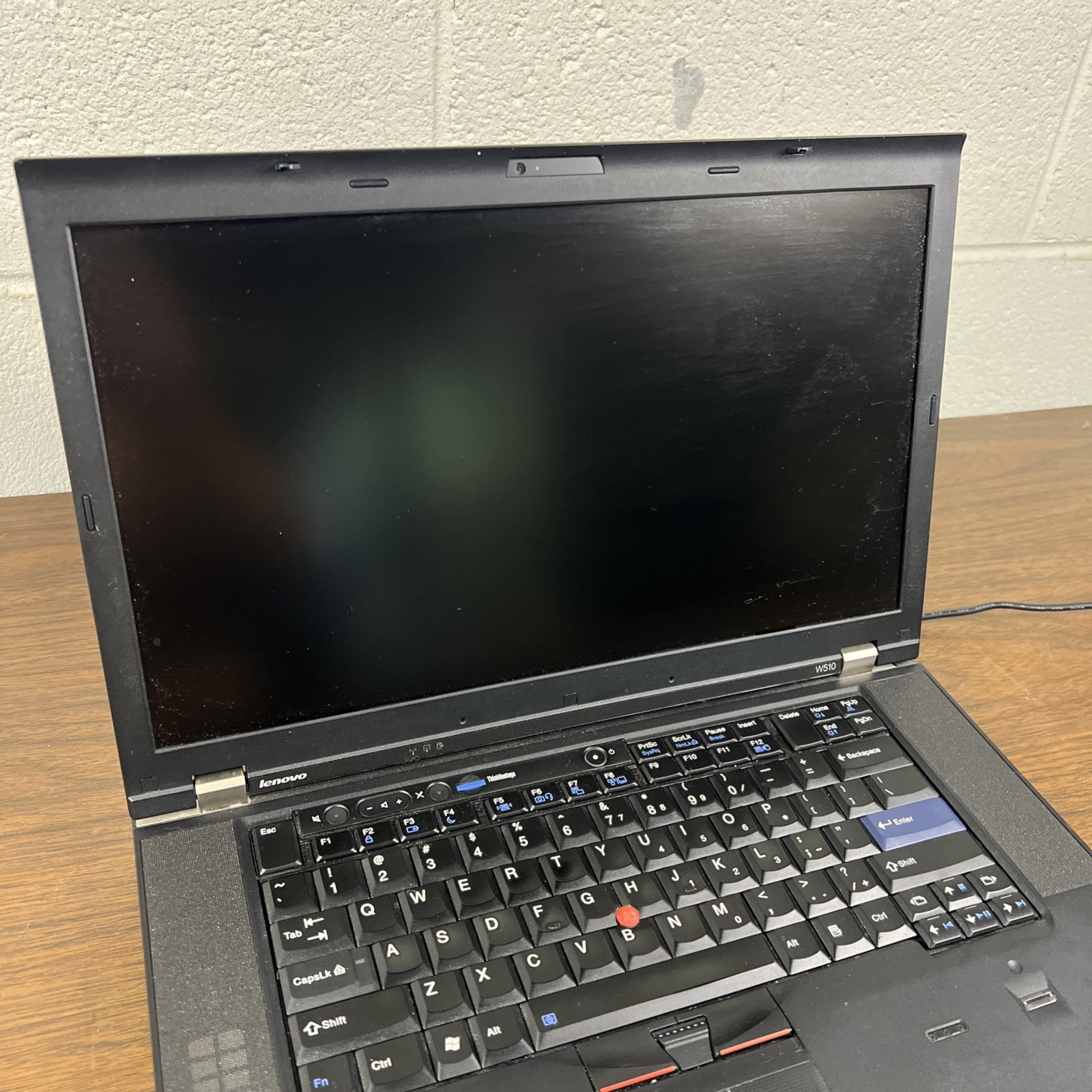 Lenovo ThinkPad W510 15.6″ Intel Core i7-720QM 1.60GHz 4GB RAM – NO HDD/OS/BATT