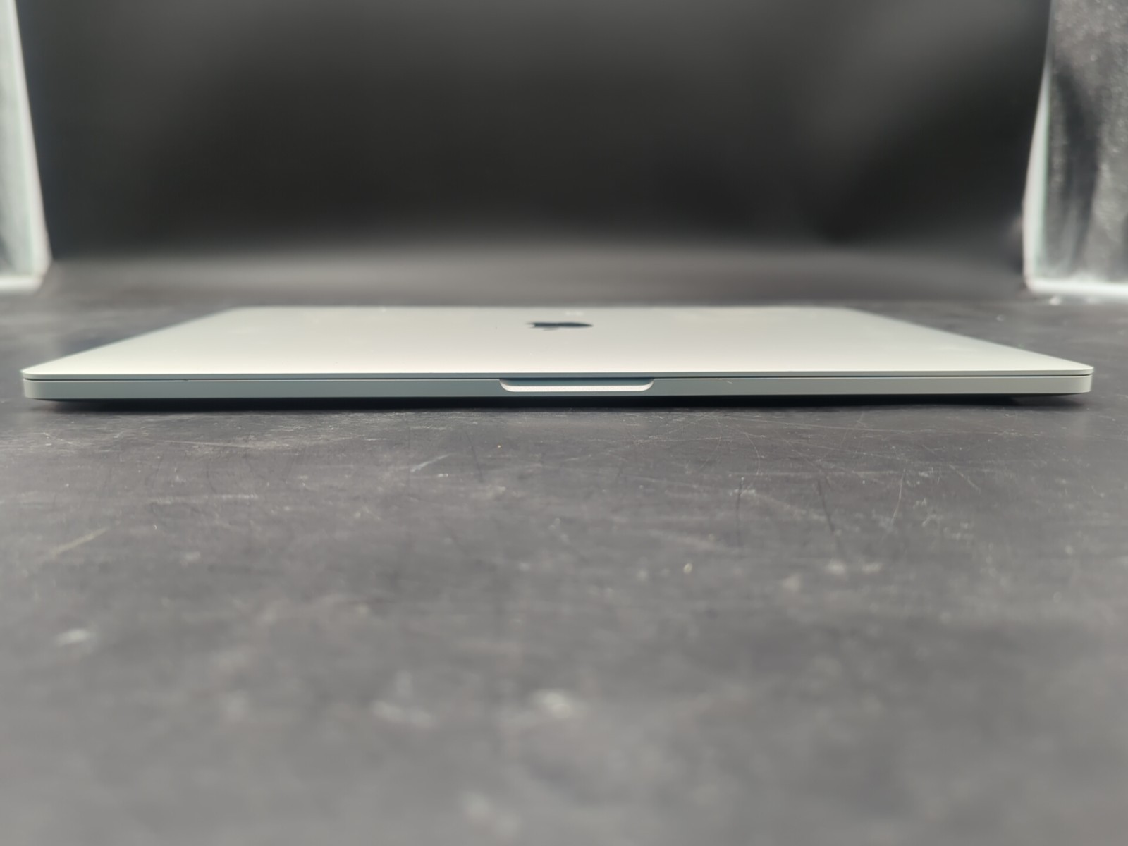 MacBook Pro 15,1 a1990: i7 9th Gen: 32GB Ram: 500GB SSD: Sequoia OS: Tested