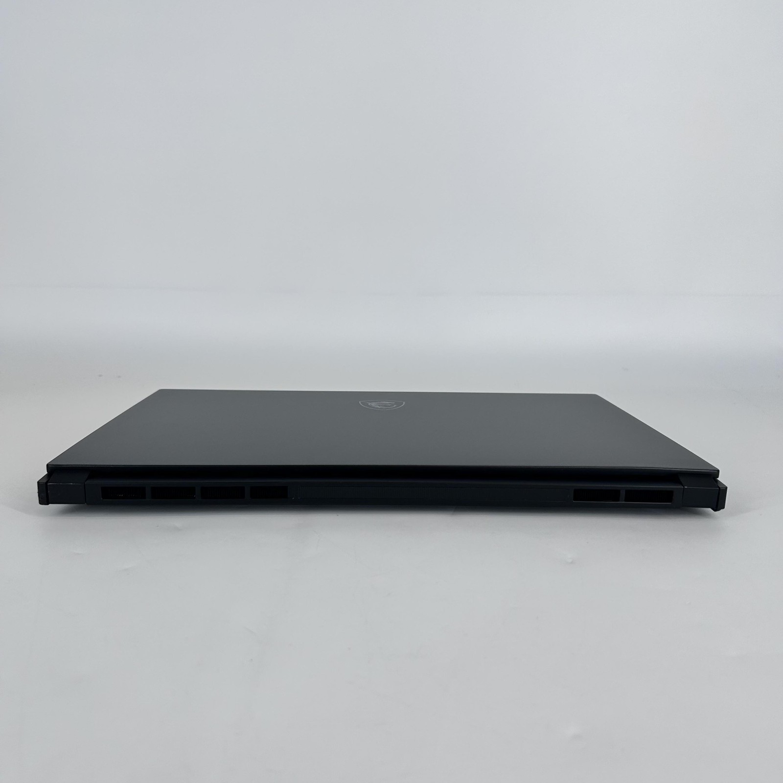 MSI Stealth GS66 15.6 239Hz 2K 2.9 GHz i9-12900H 64GB 1TB SSD RTX 3080 Very Good