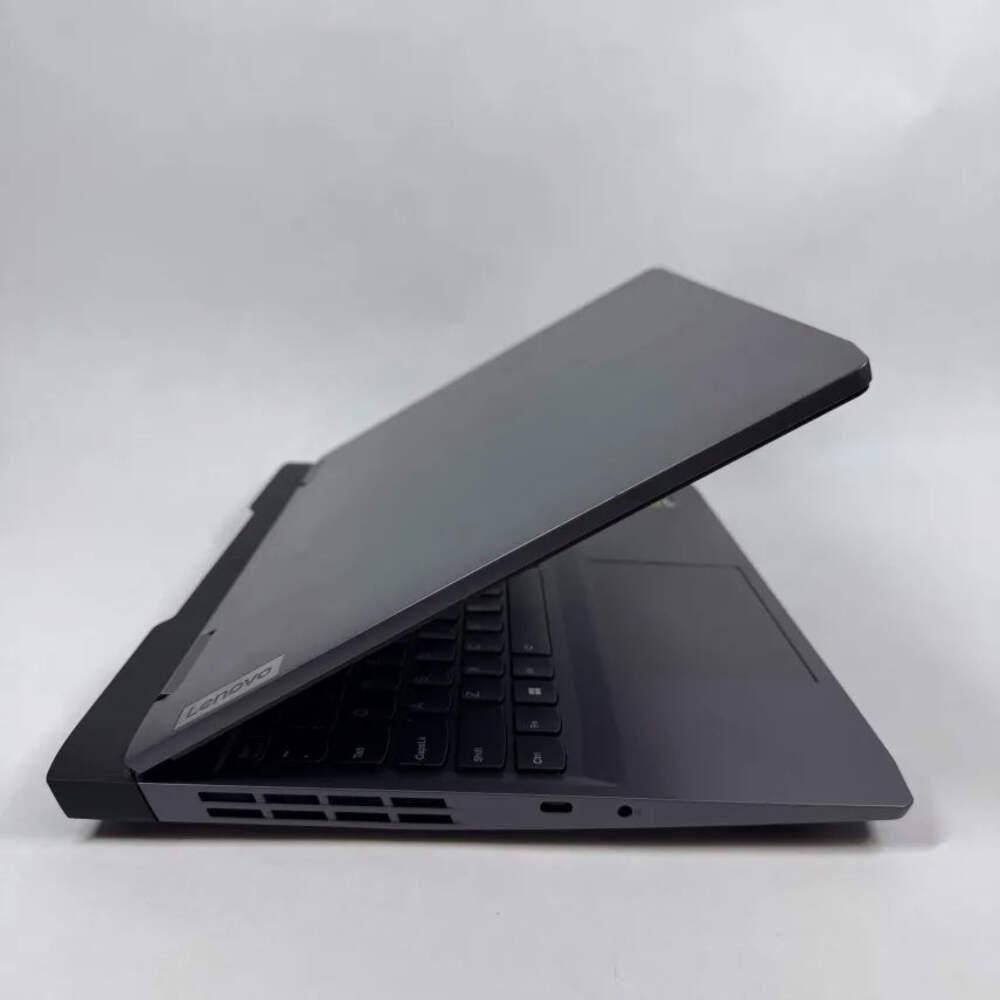 Lenovo LOQ 15 15IRH8 15.6″ i5-13420H 2.1GHz 16GB RAM 512GB SSD GeForce RTX 2050