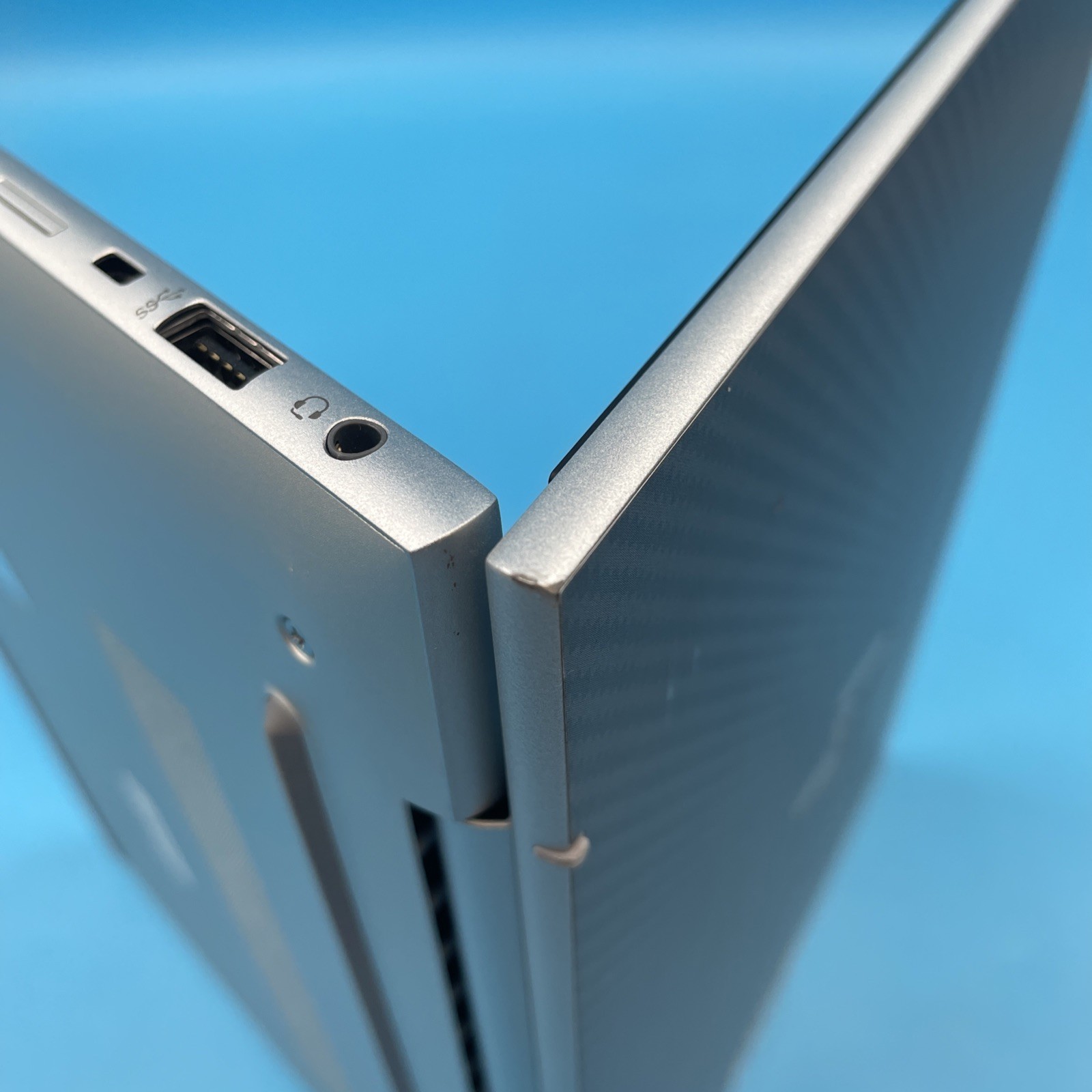 HP EliteBook 840 G10 | i5-1345U | 16GB RAM | 256GB SSD | WIN 11 PRO | 80% BATT